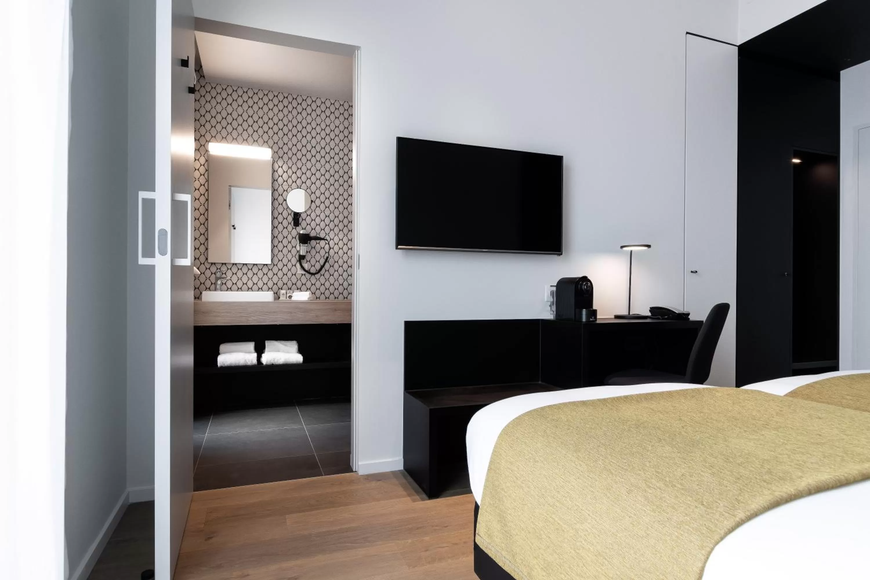 Photo of the whole room, Bed in Martin's Rentmeesterij