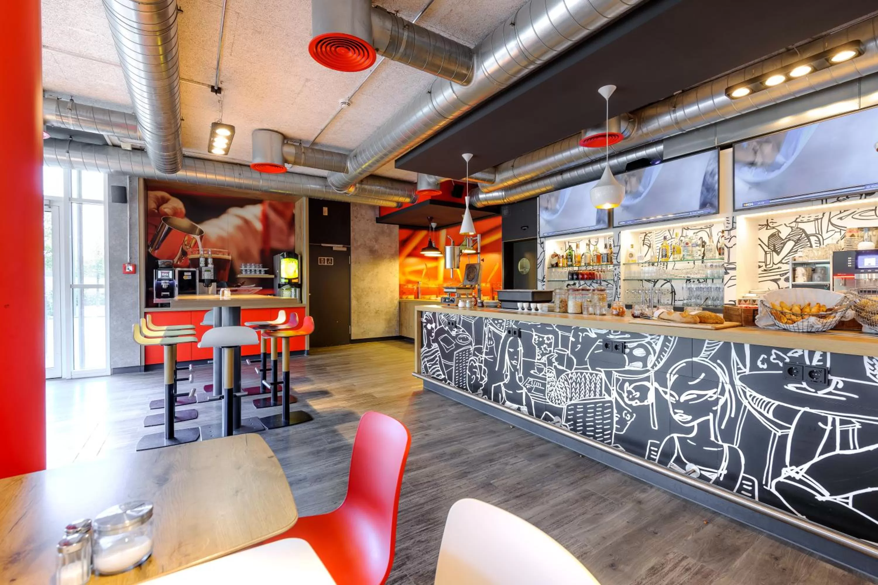 Buffet breakfast in ibis Hotel München Messe