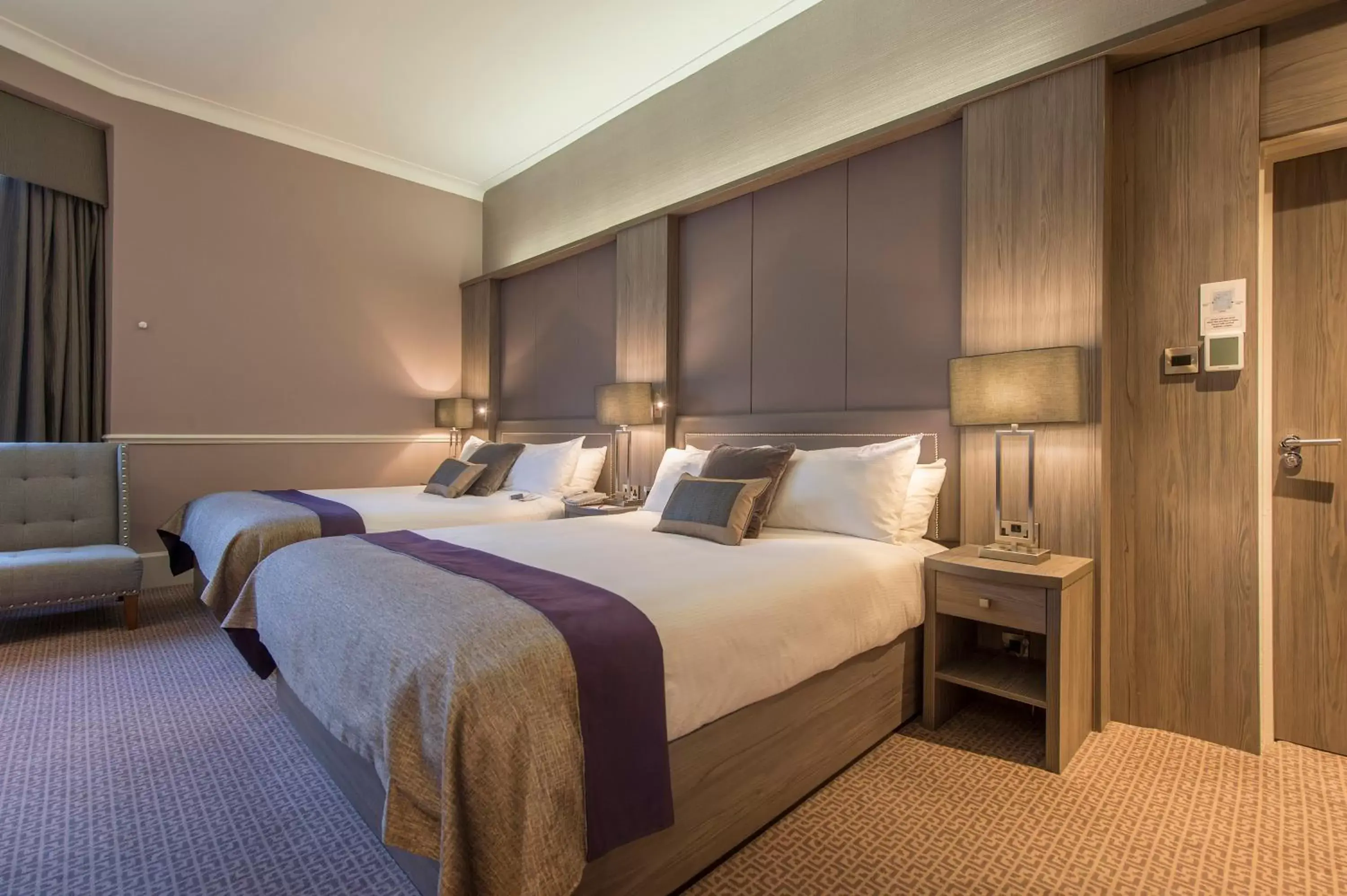 Premium Queen Room with Two Queen Beds in Crowne Plaza - Sheffield by IHG Premium Queen Room with Two Queen Beds in Crowne Plaza - Sheffield by IHG