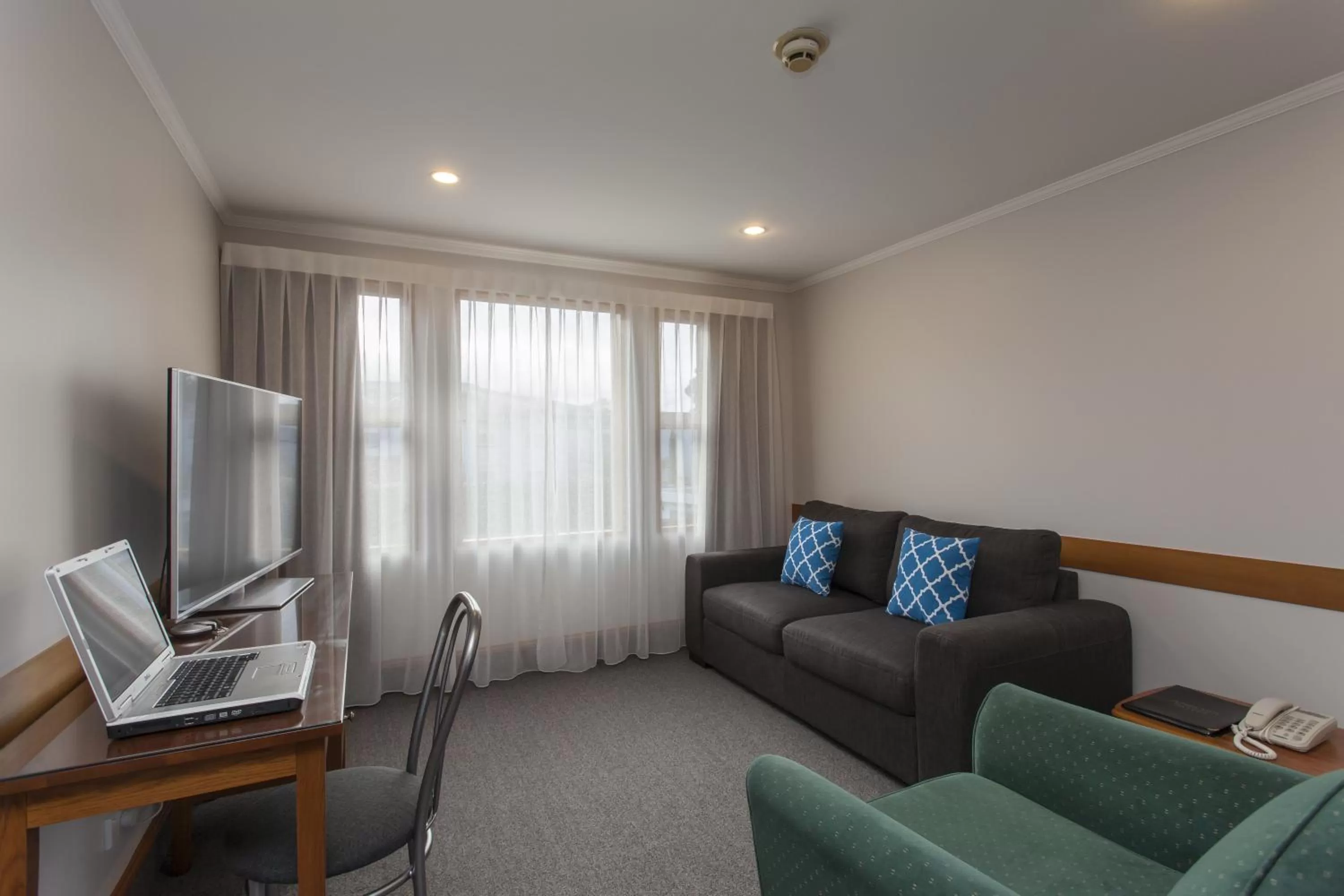 TV and multimedia in Amross Motel