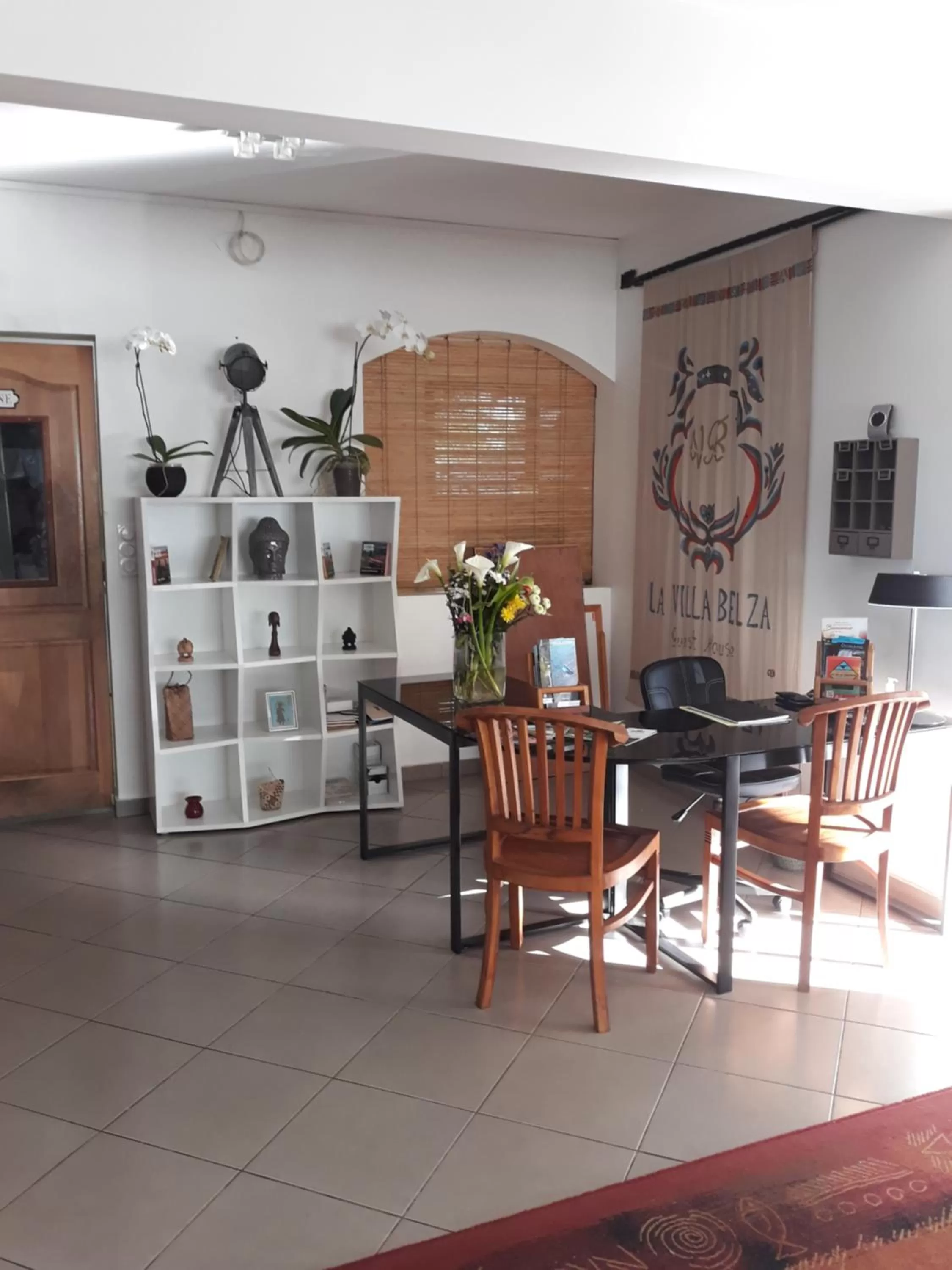 Lobby or reception in Villa Belza et SPA