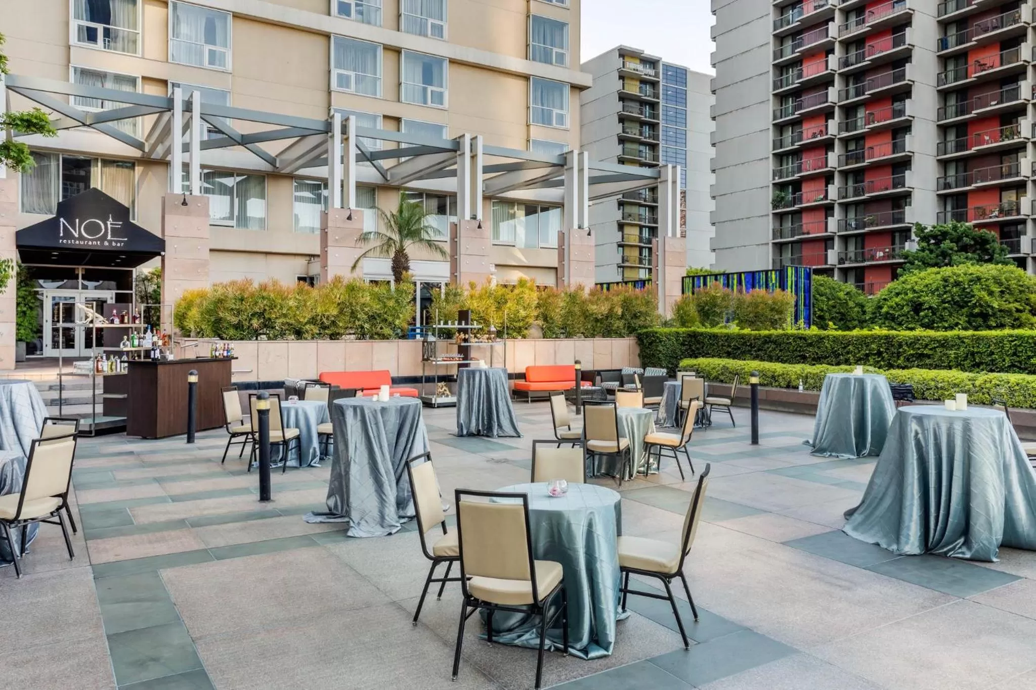 Balcony/Terrace in Omni Los Angeles Hotel