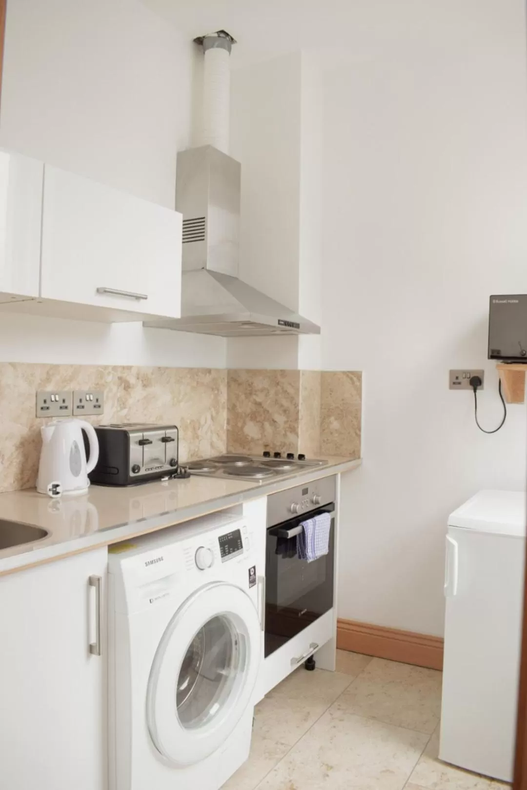 Kitchen or kitchenette in Osborne Aparthotel