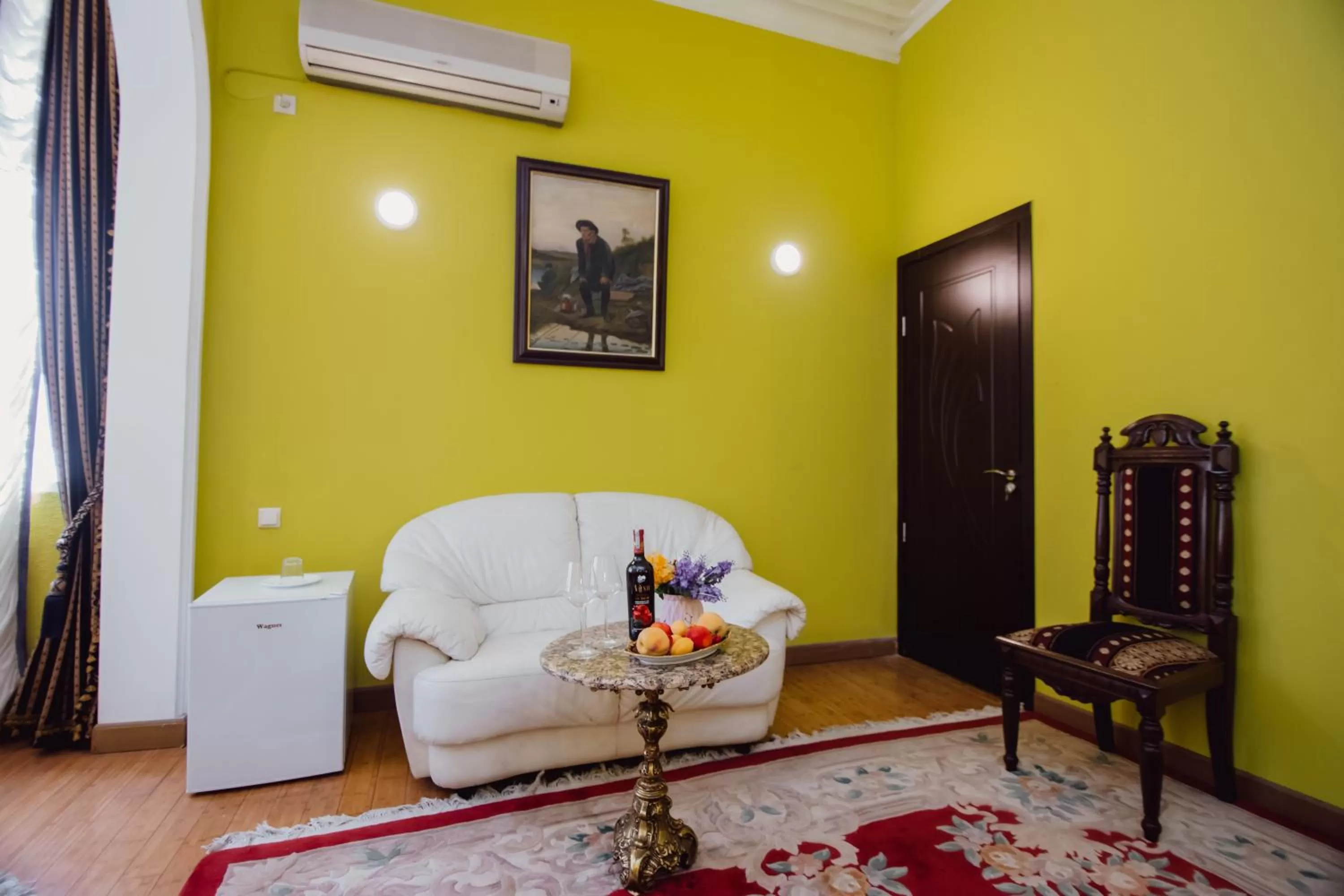 Seating area in Hotel Queen-Batumi