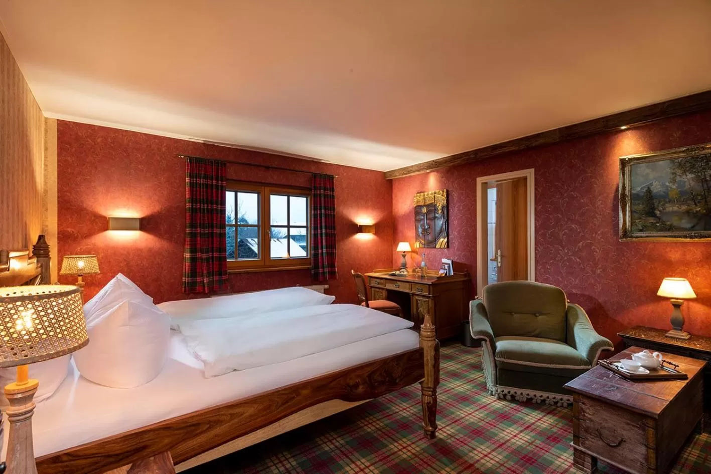 Photo of the whole room, Bed in Wellnesshotel Seeschlößchen - Privat- Spa & Naturresort