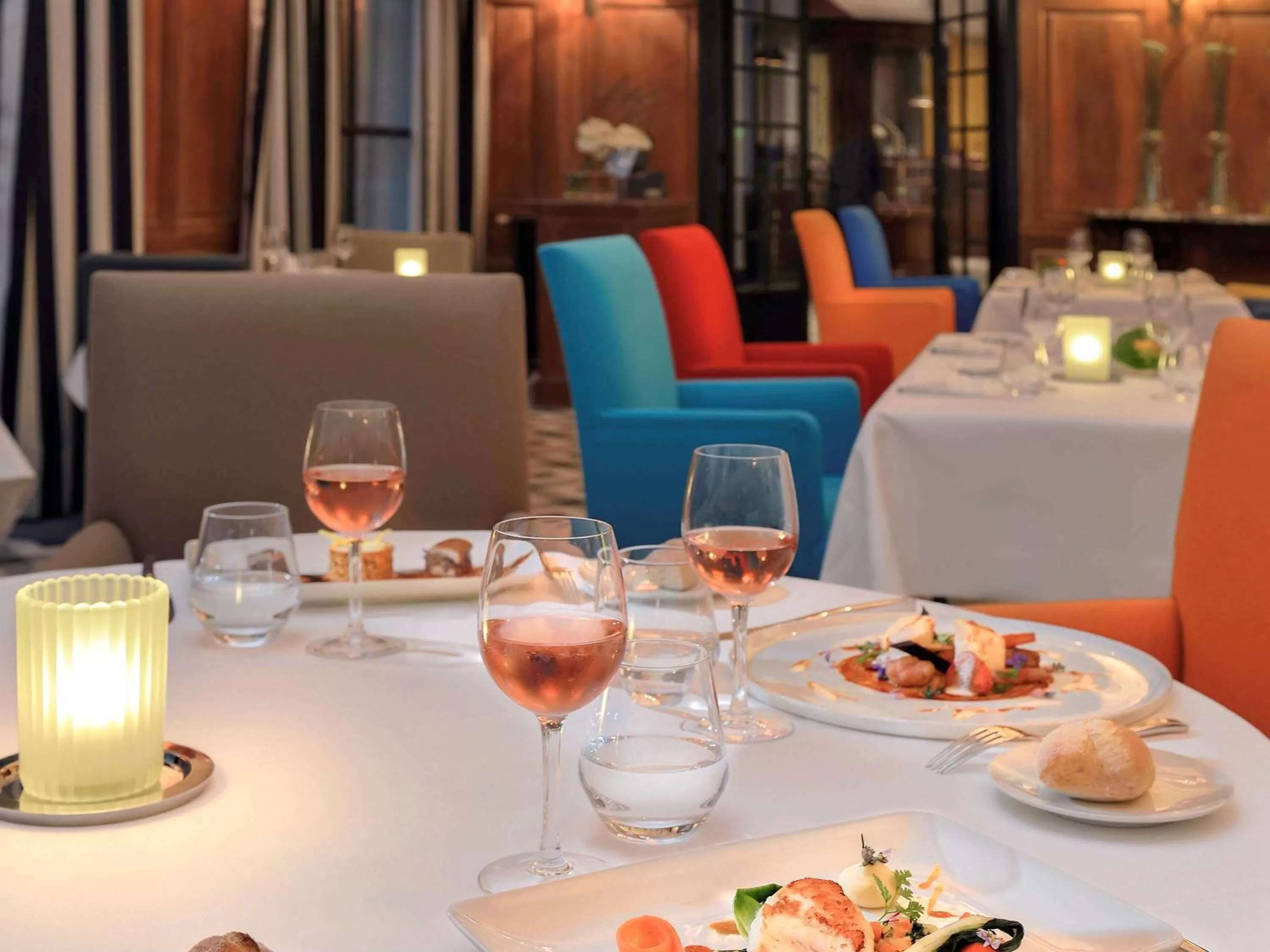 Restaurant/places to eat in Hôtel & Spa Jules César Arles - MGallery Hotel Collection