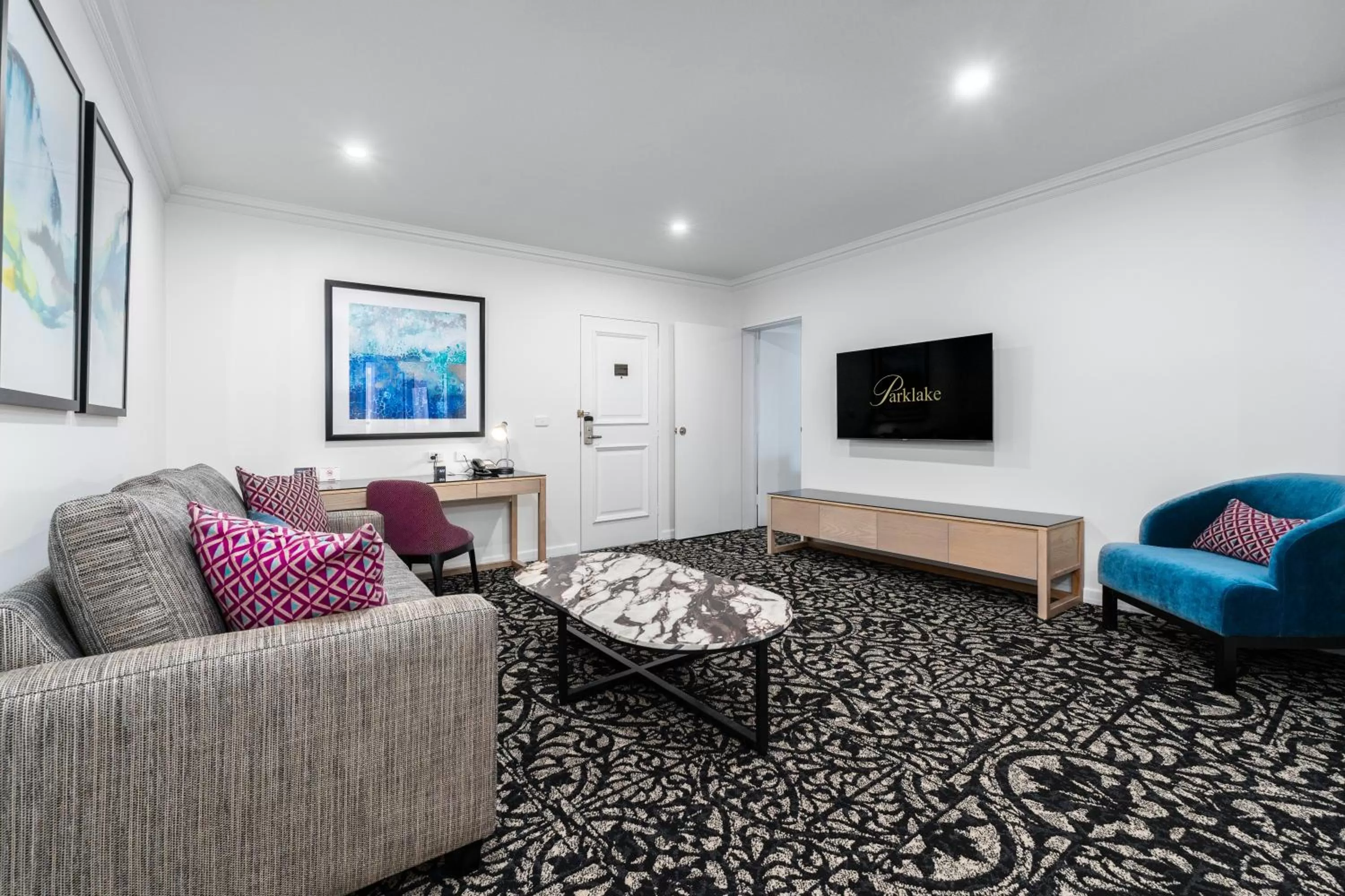 Living room in Quality Hotel Parklake Shepparton