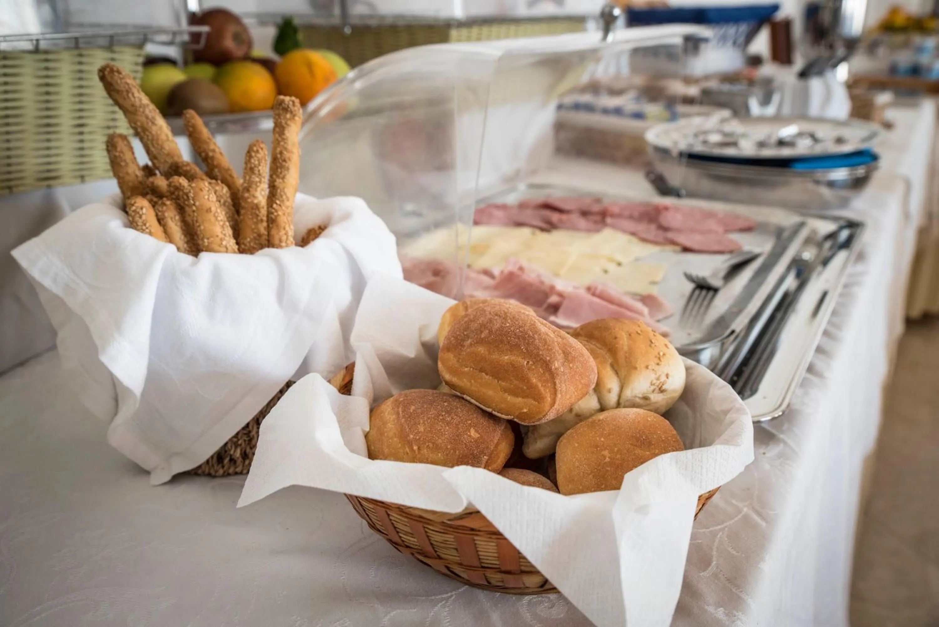 Buffet breakfast in Hotel Isola Bella