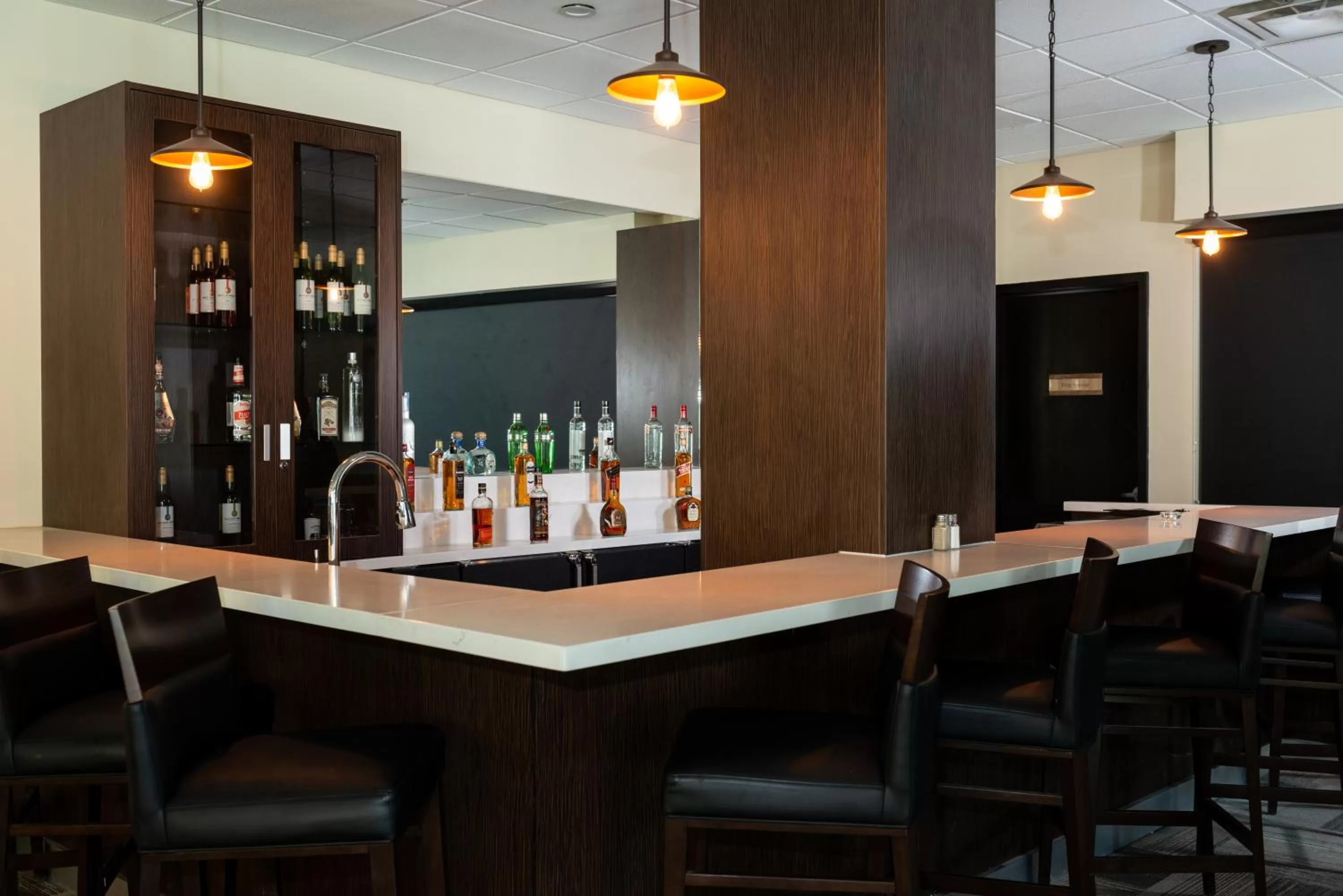 Lounge or bar in Clearwater Hotel Ltd