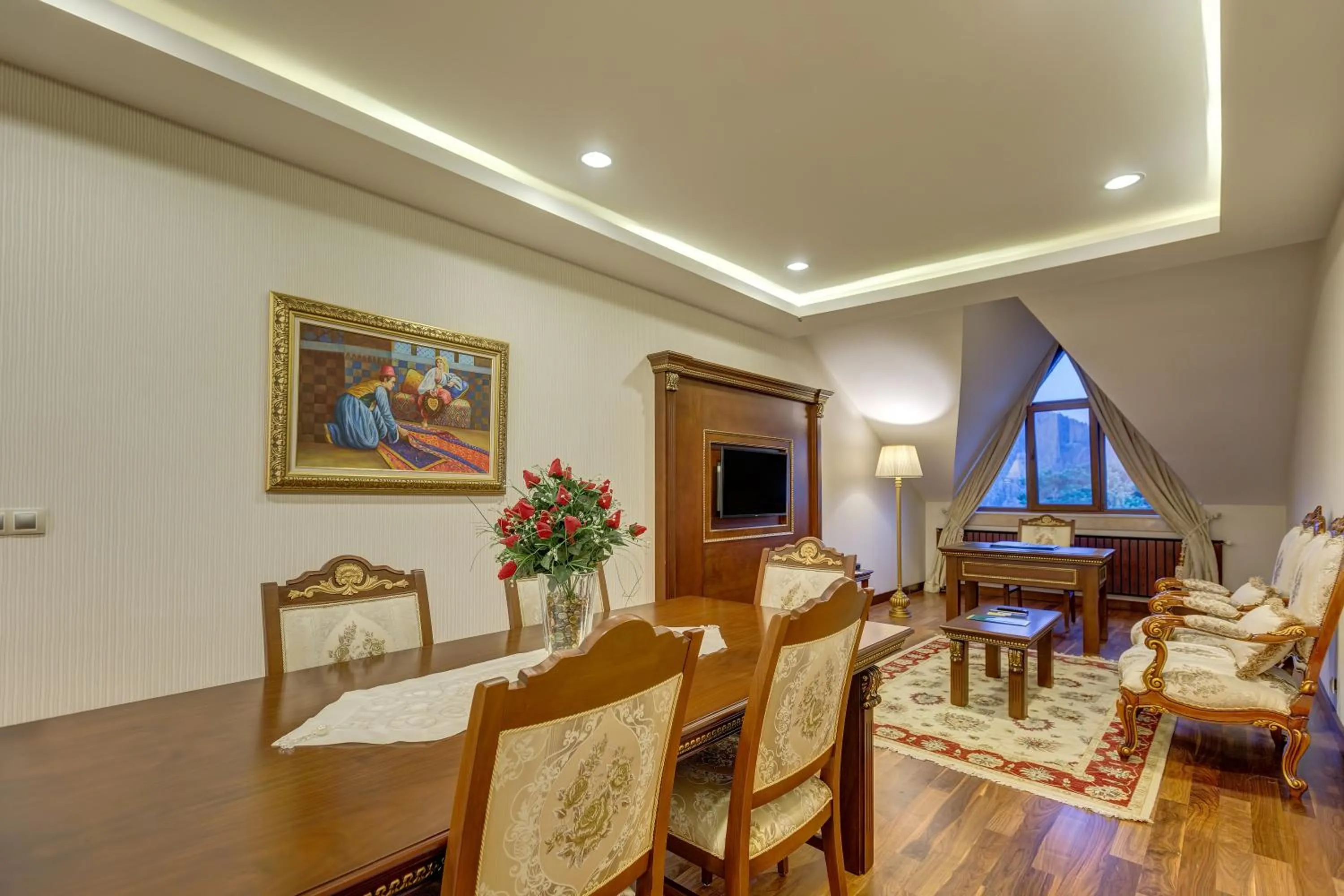 Communal lounge/ TV room in Buyuk Abant Hotel