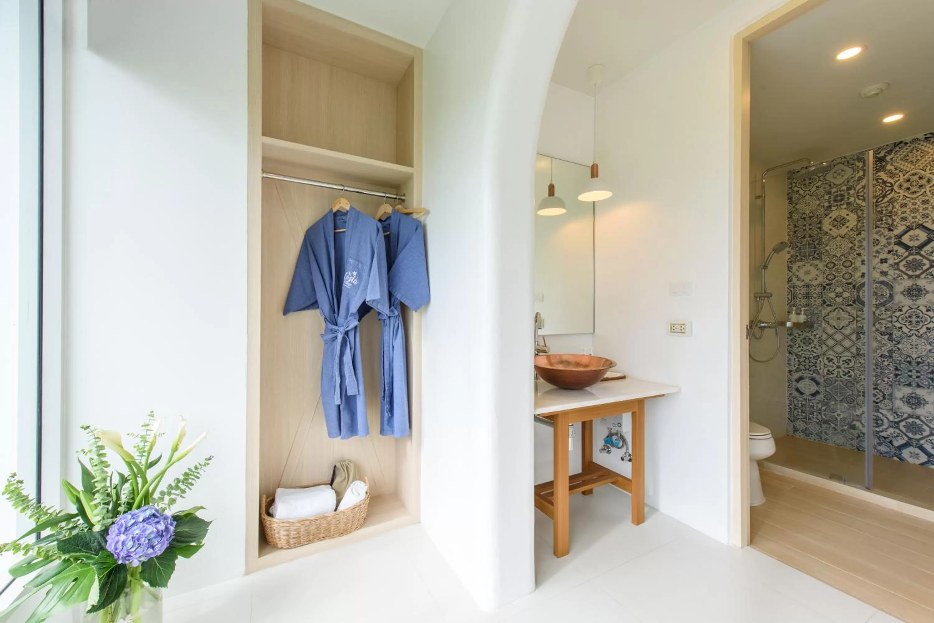 Bathroom in Costa Village Bangsaray