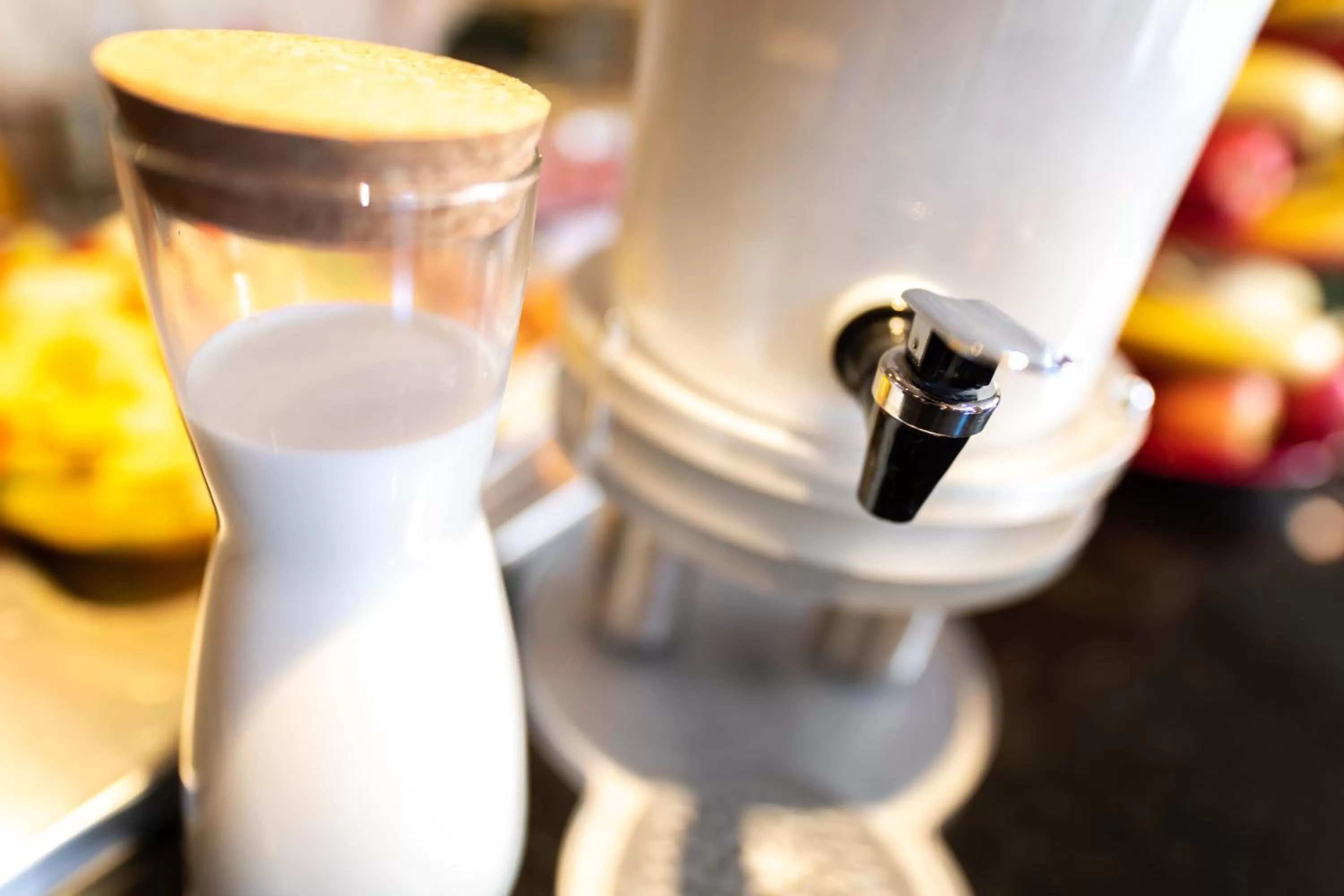 Breakfast in Holiday Inn Express Arras by IHG