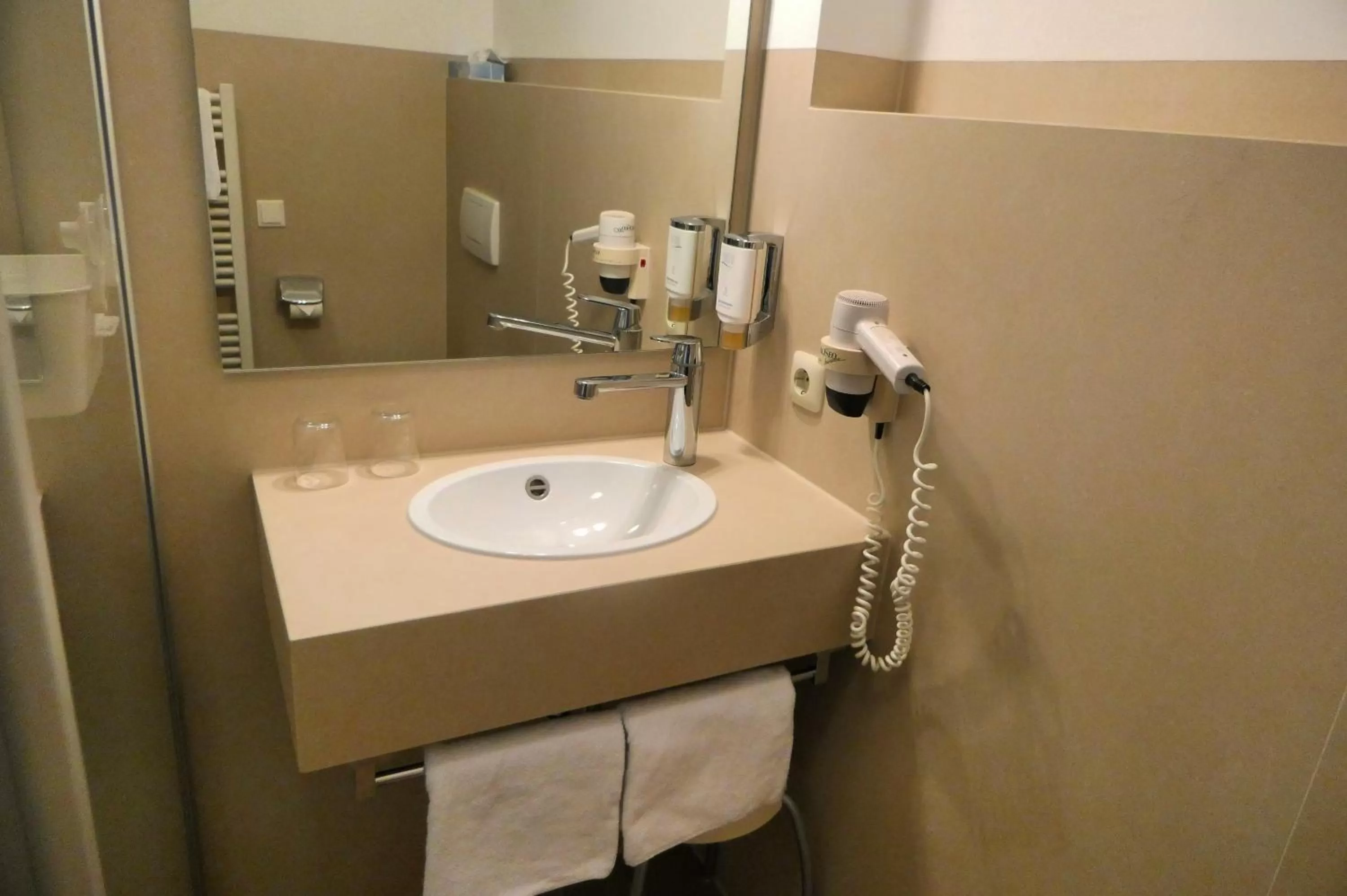 Bathroom in Hotel Christel