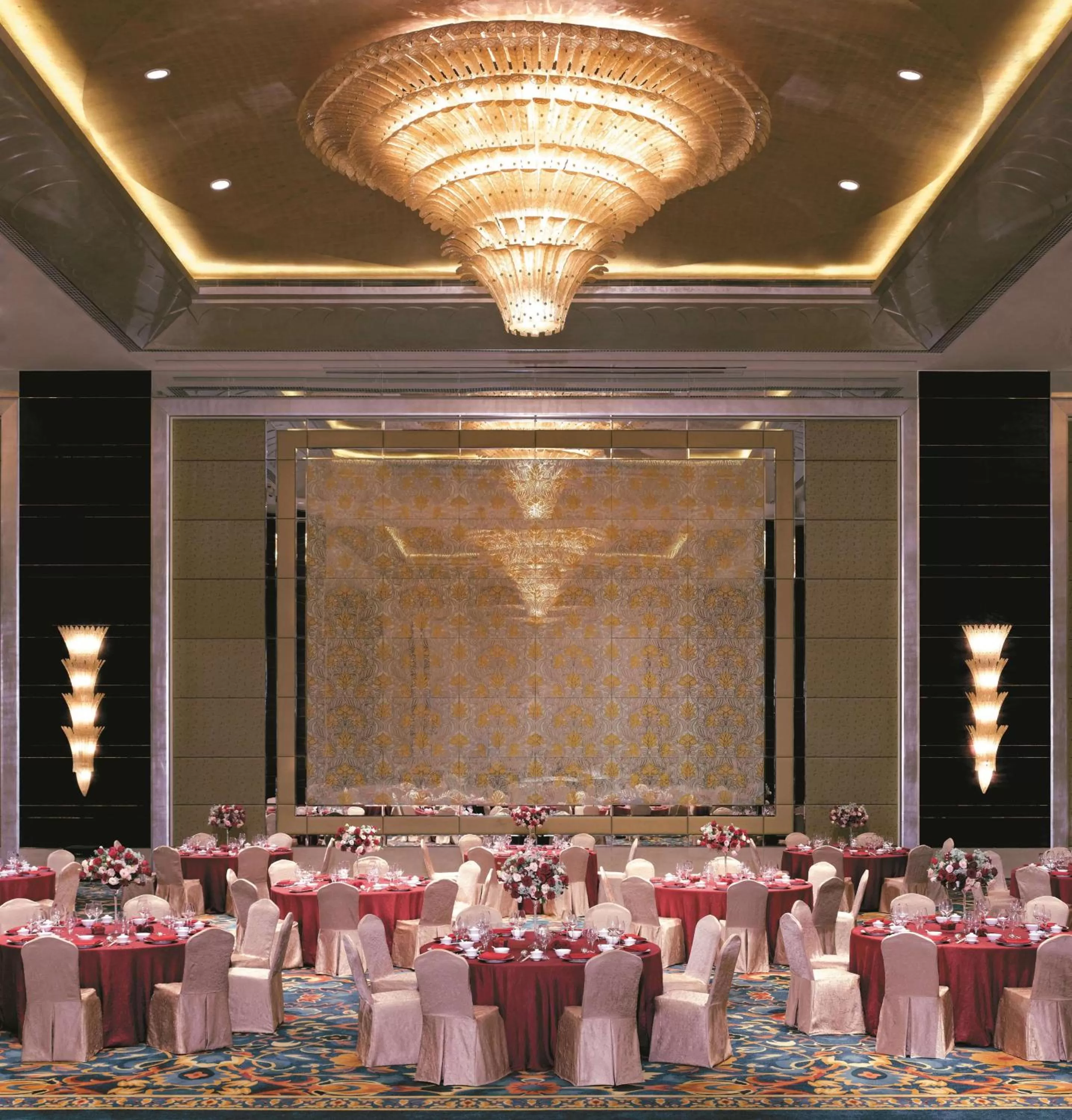 On site in Shangri-La Qingdao - May Fourth Square