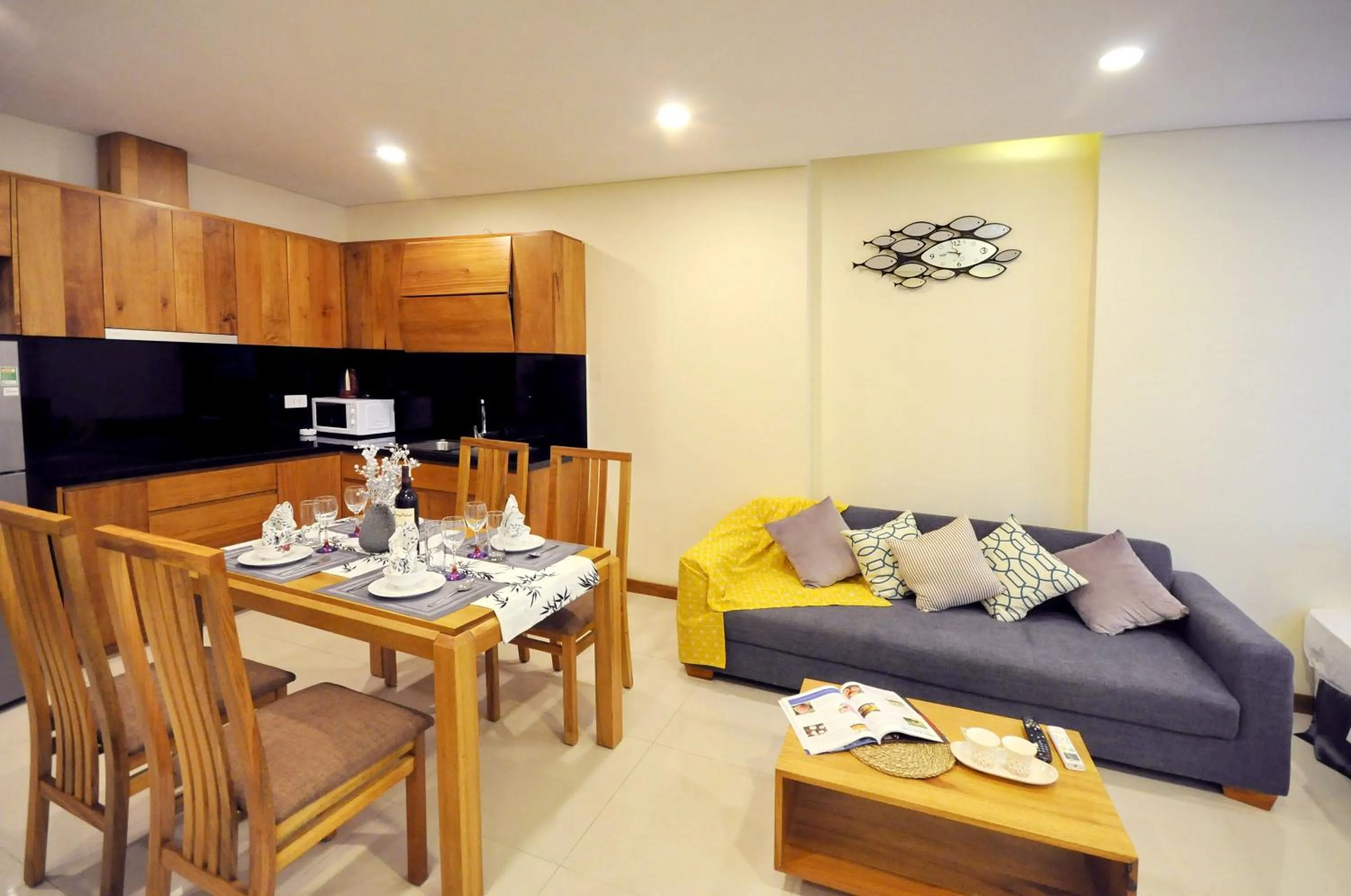 Holi Beach Hotel & Apartments