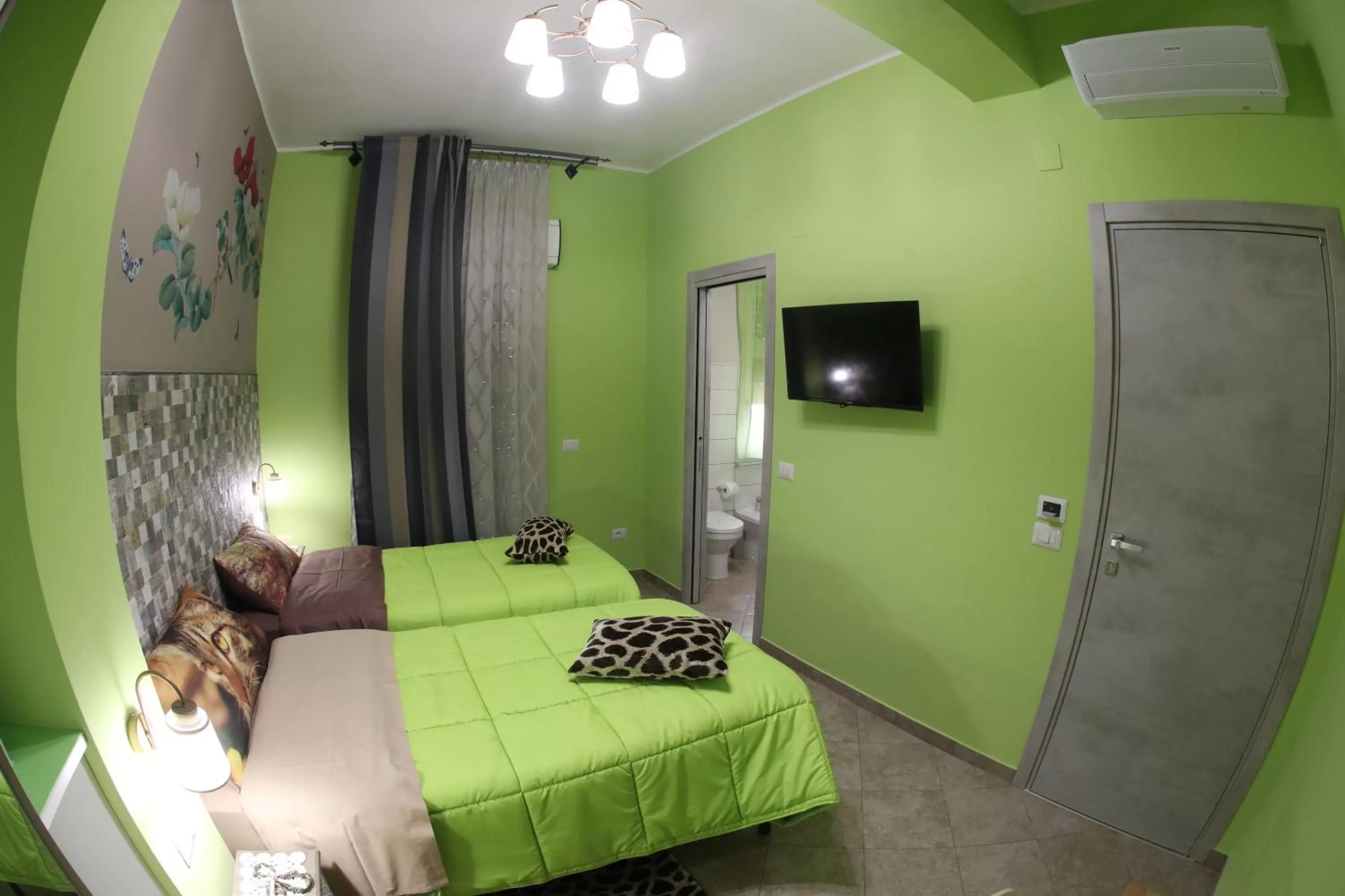 Photo of the whole room in La casa di Luce