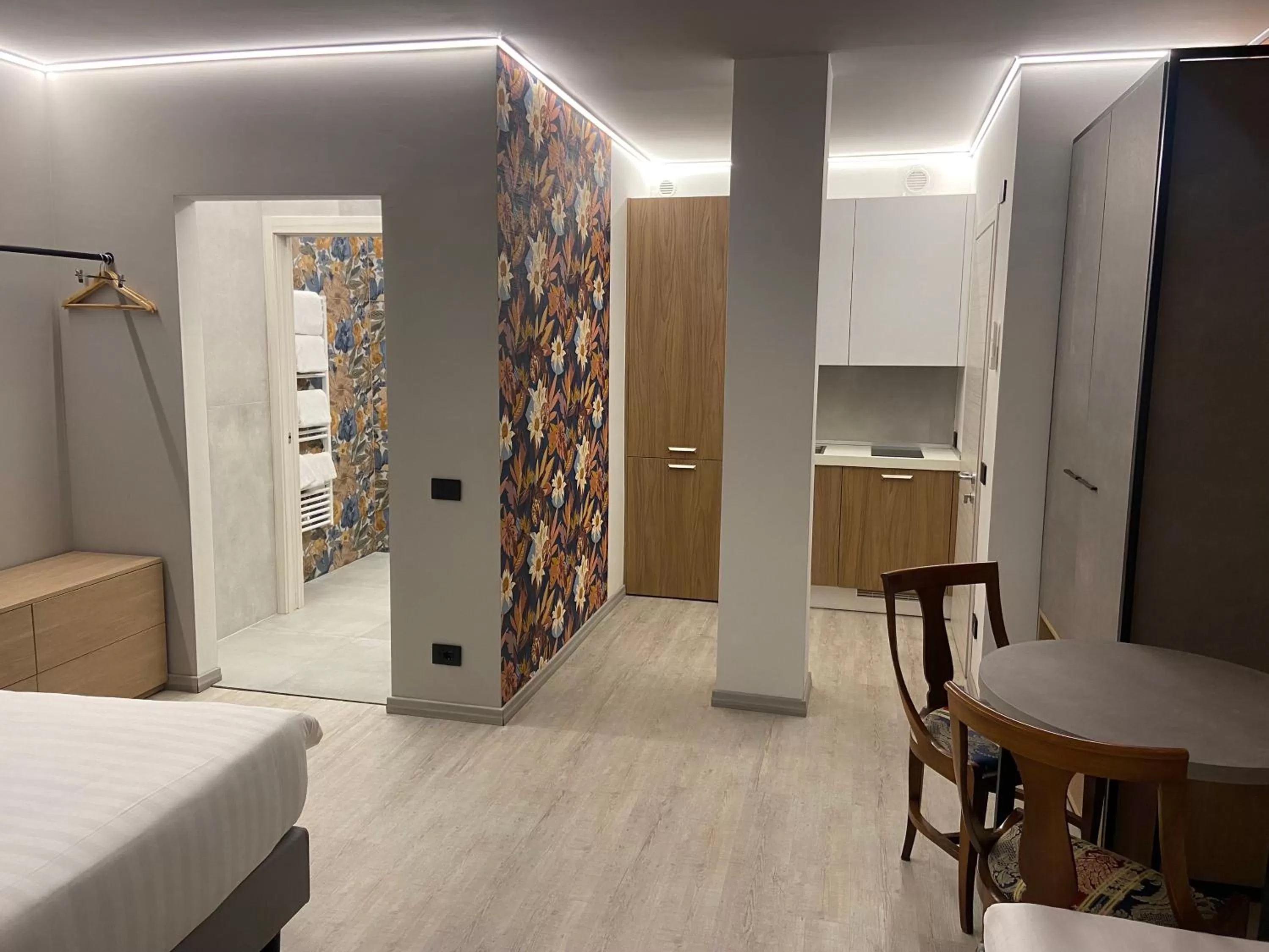 Living room, Bed in Corte Ongaro Hotel