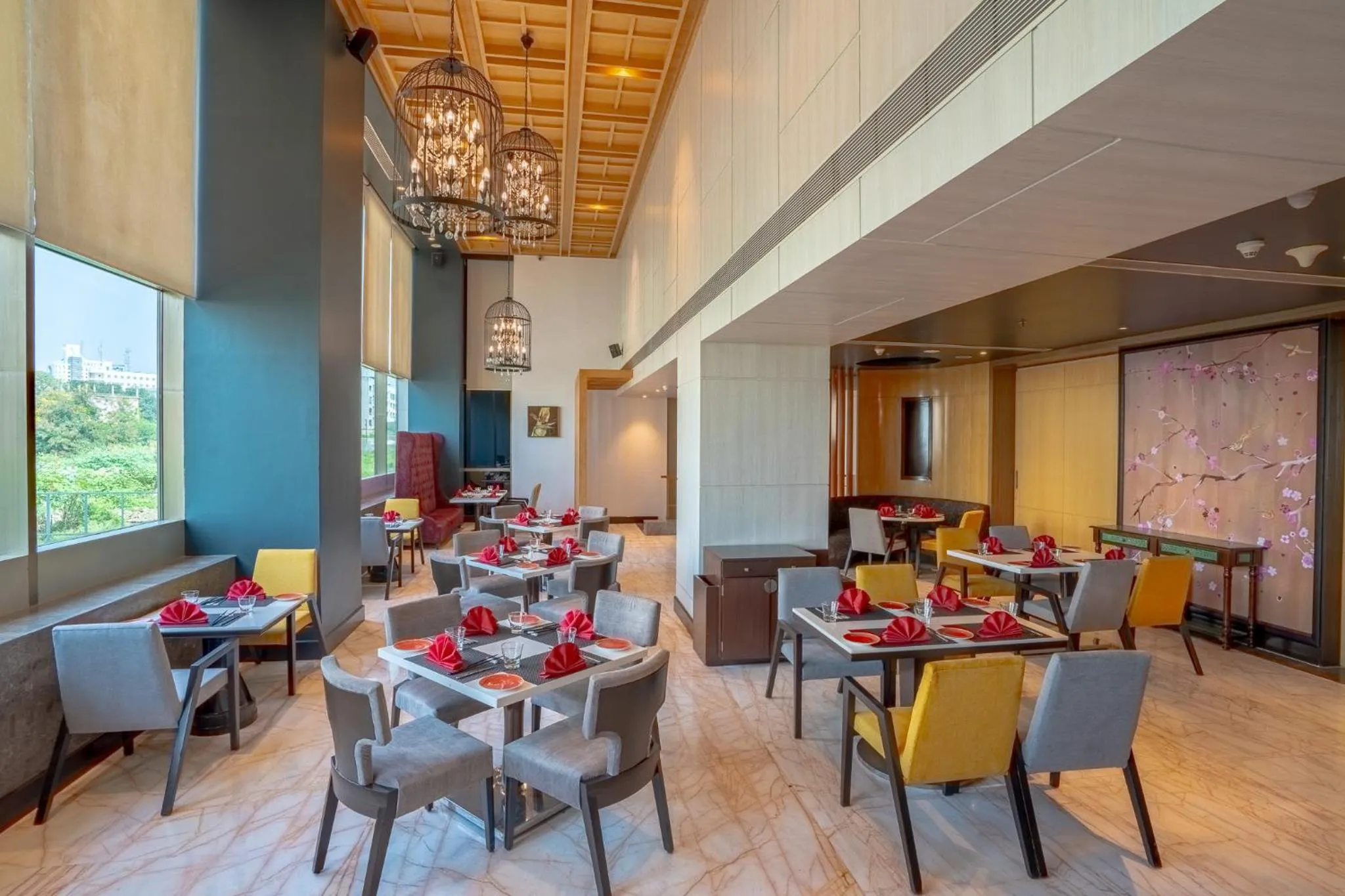 Restaurant/places to eat in Radisson Blu Pune Hinjawadi