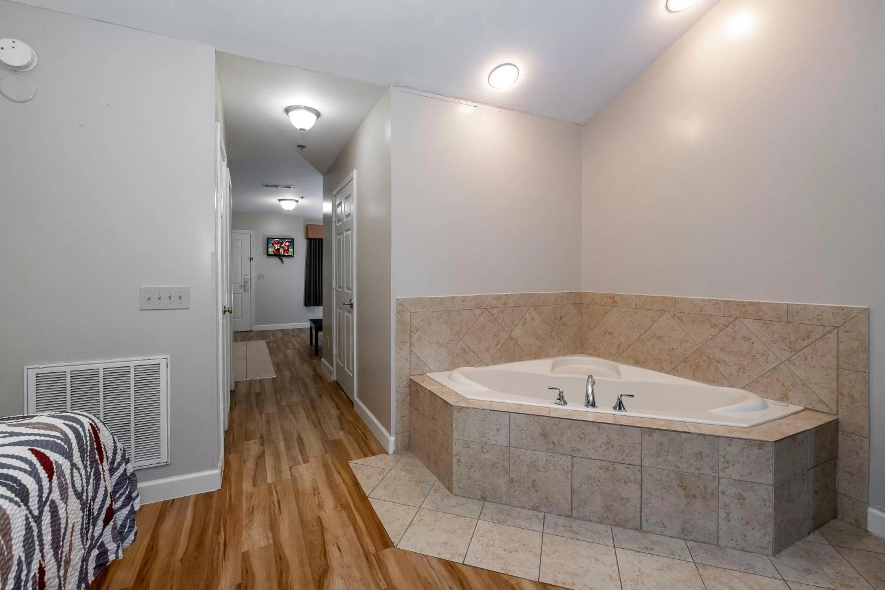 Bedroom, Bed in Red Roof Inn & Suites Wilson