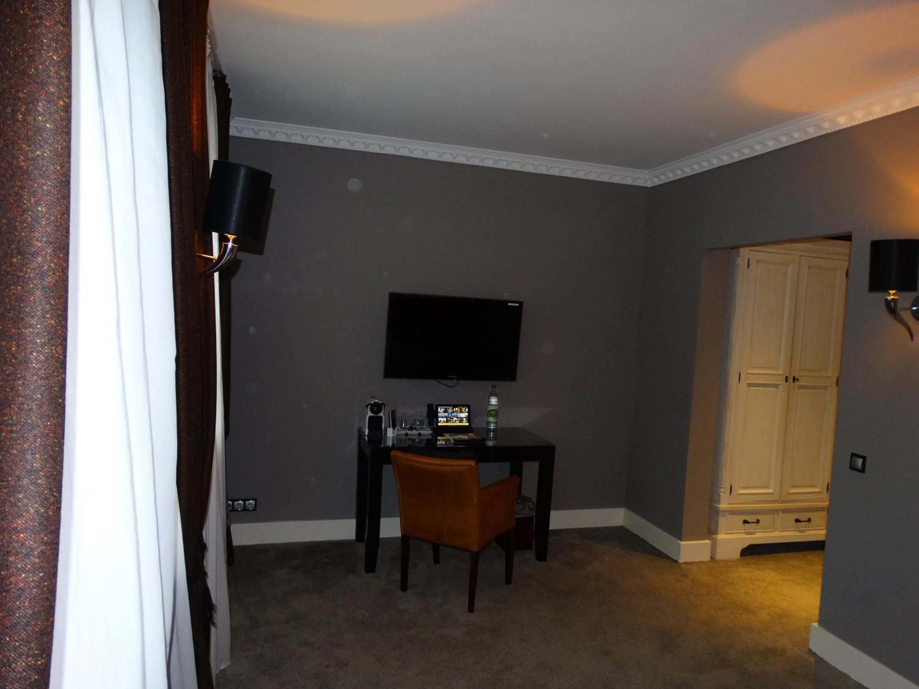 TV and multimedia in Boutique-Hotel GEORGES