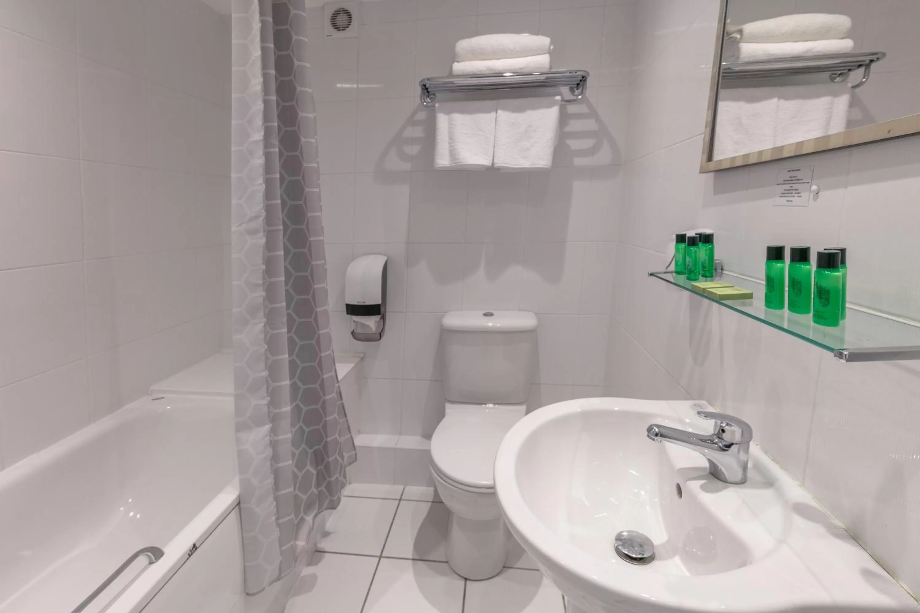 Shower in The Stuart Hotel, Sure Hotel Collection by Best Western