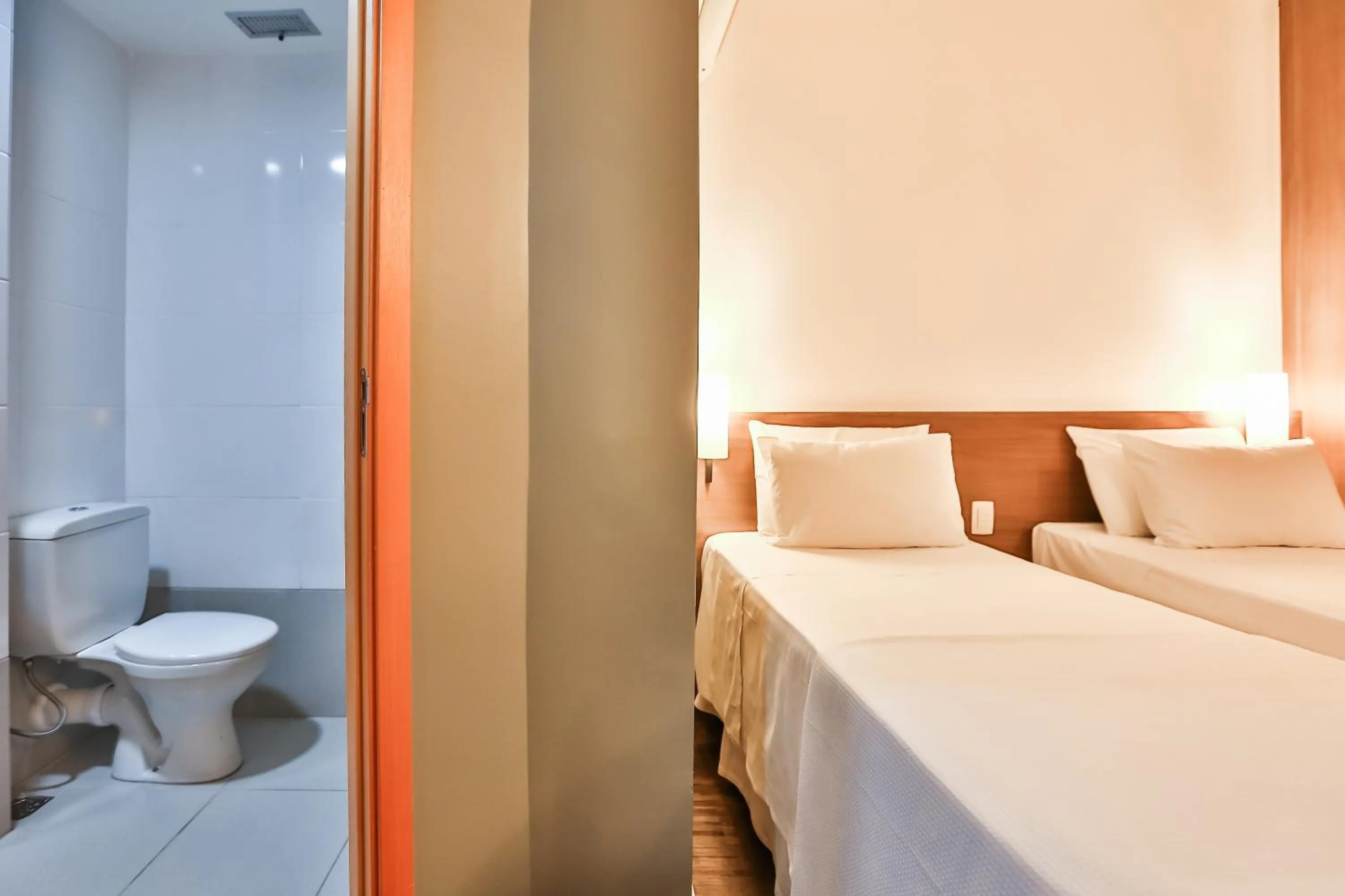 Bedroom, Bed in San Diego Express Barro Preto