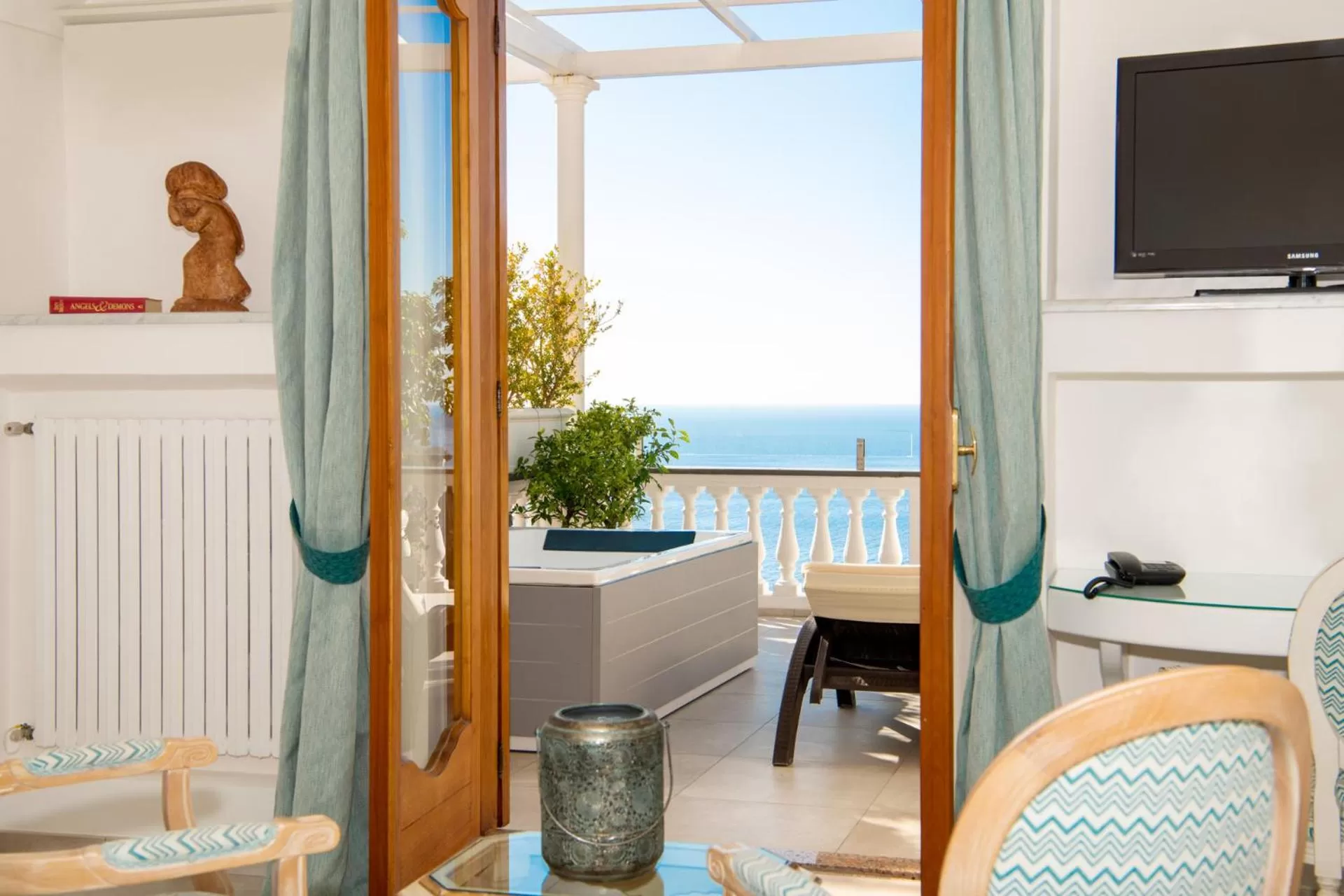 Photo of the whole room in Hotel Villa Gabrisa