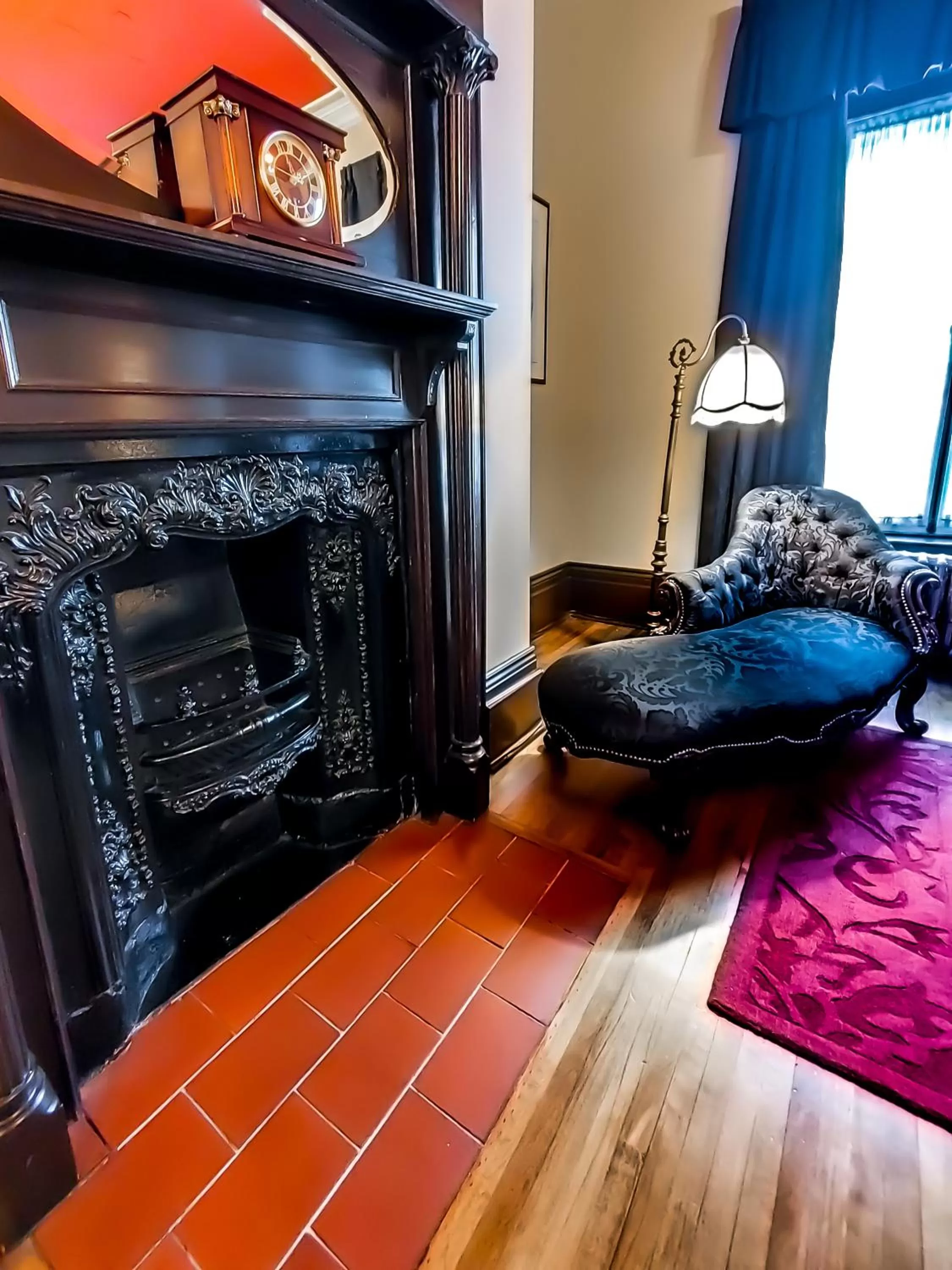 Seating area in Le Clos Saint-Louis - Par Aneyro