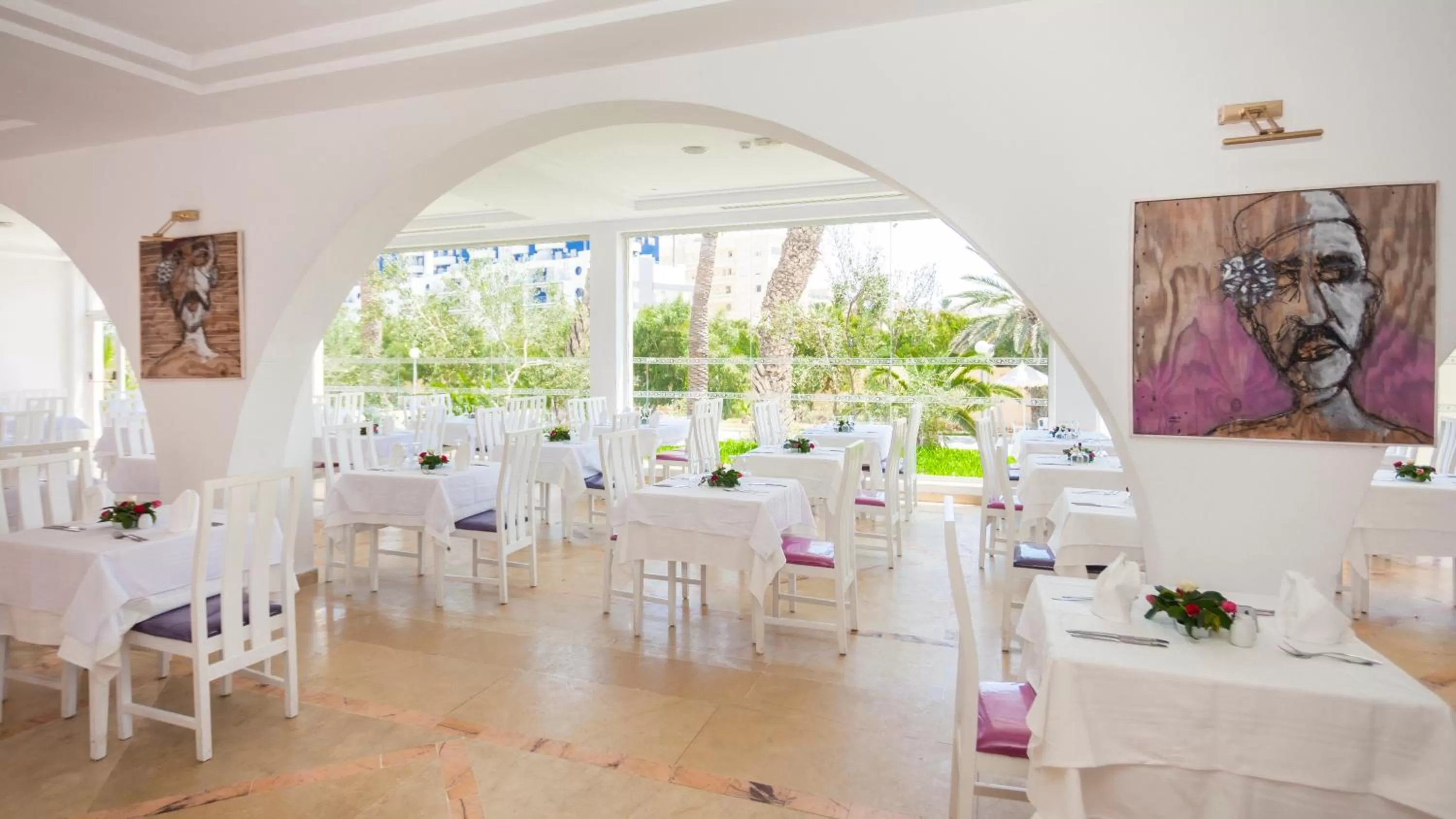 Restaurant/places to eat in Hotel Marhaba Club