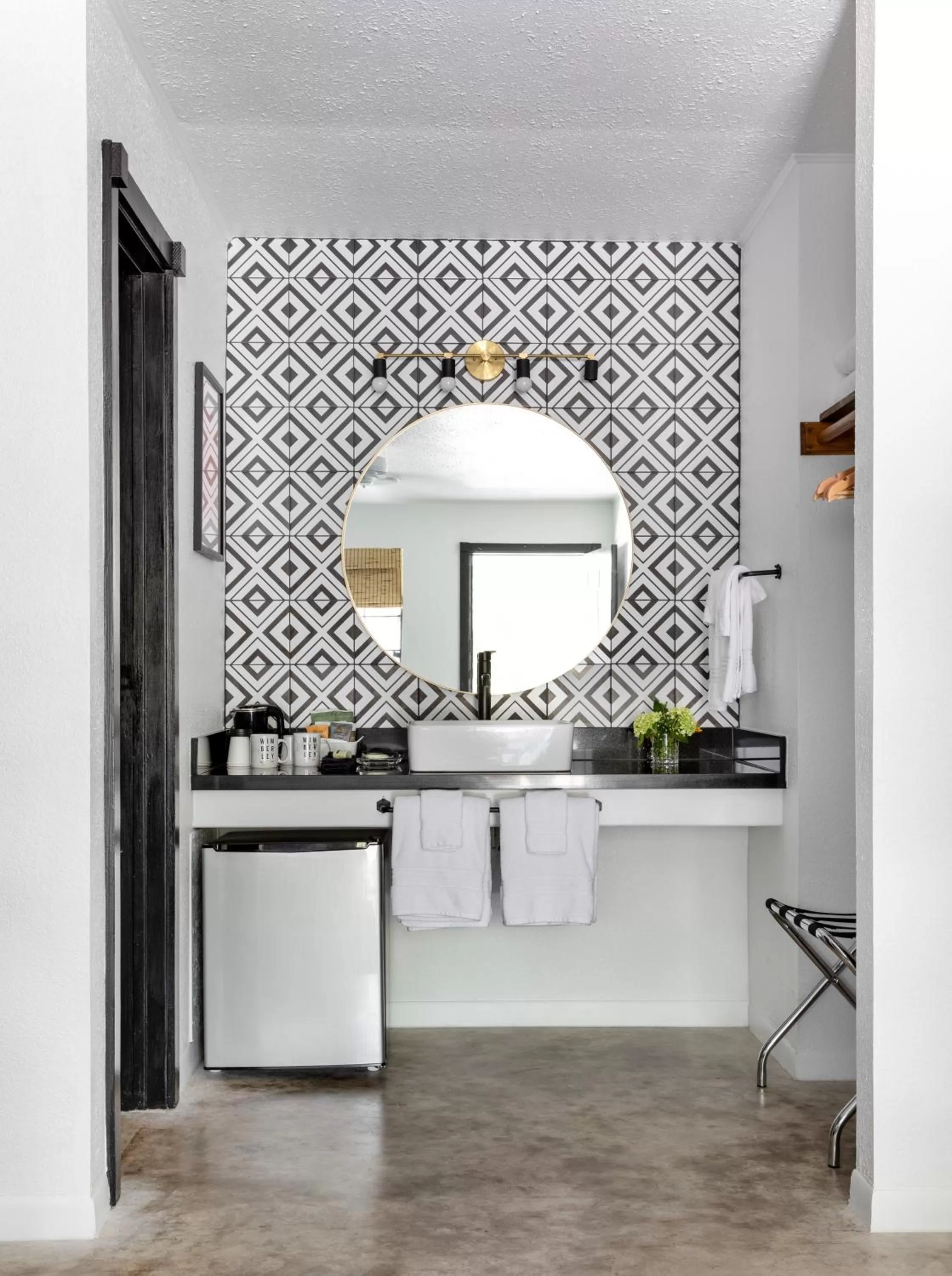 Bathroom in Wimberley Inn & bar