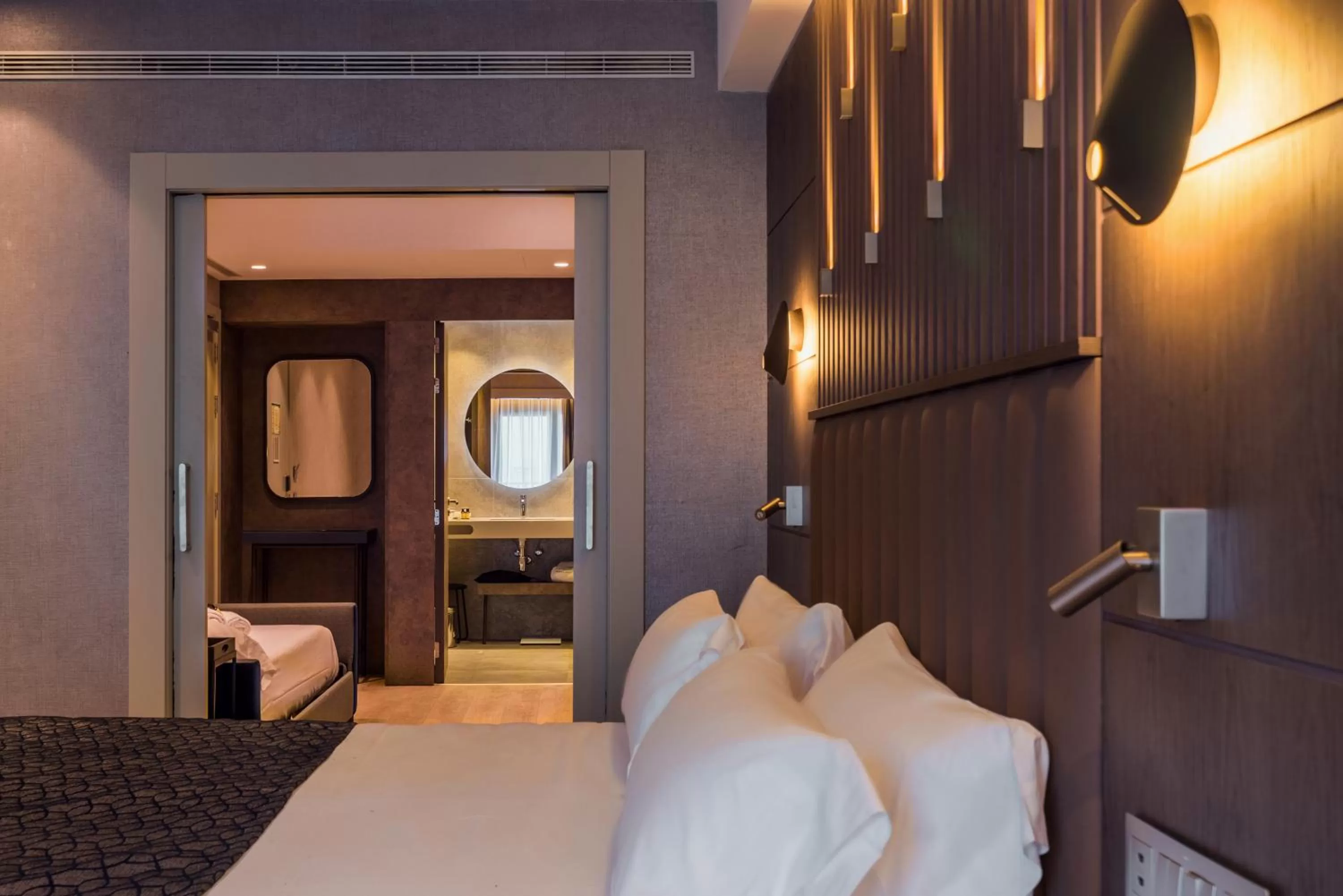 Bed in Catalonia Gran Vía Bilbao