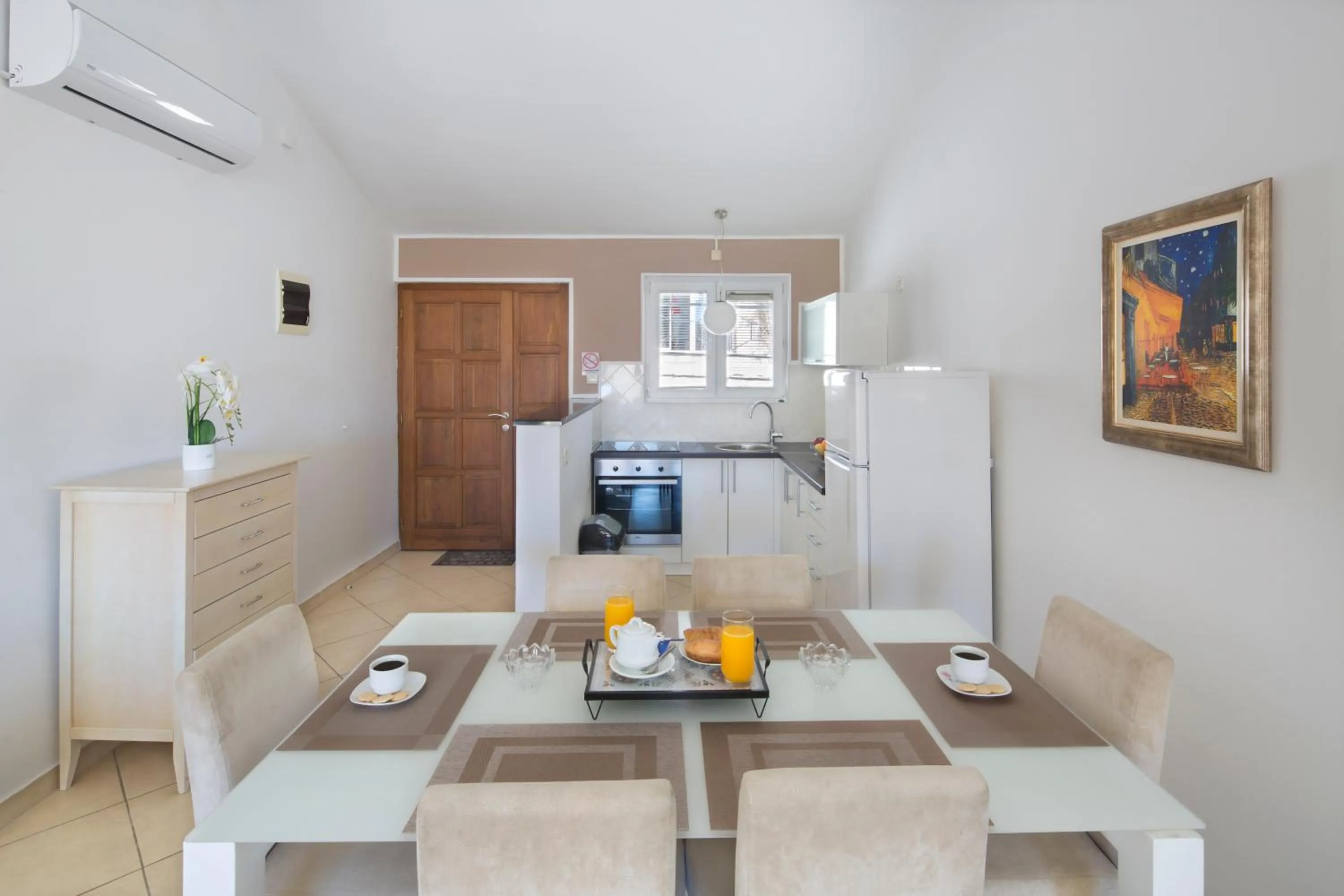 Dining area in Spa Resort Bečići