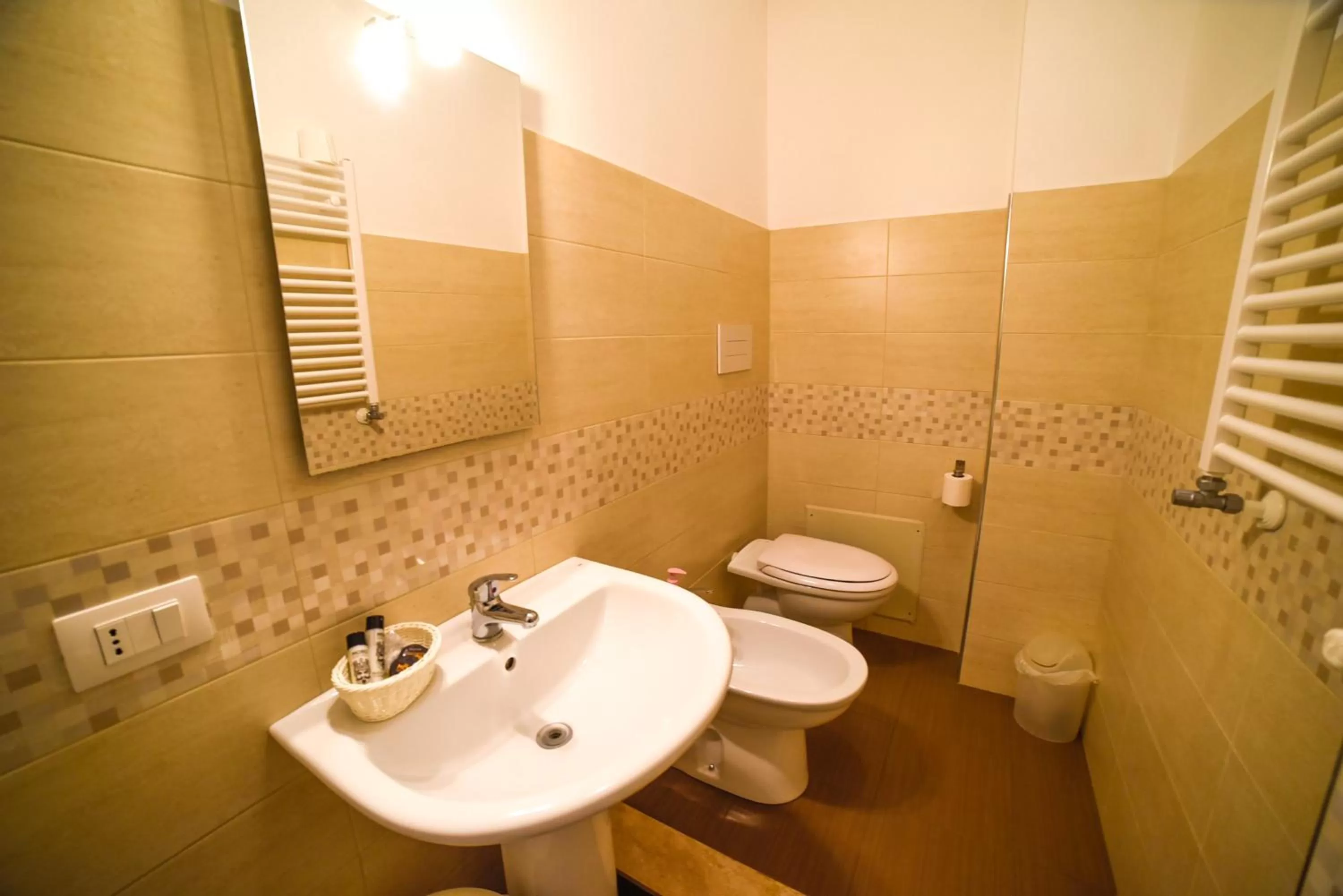 Shower in B&B Siracusa Holidays