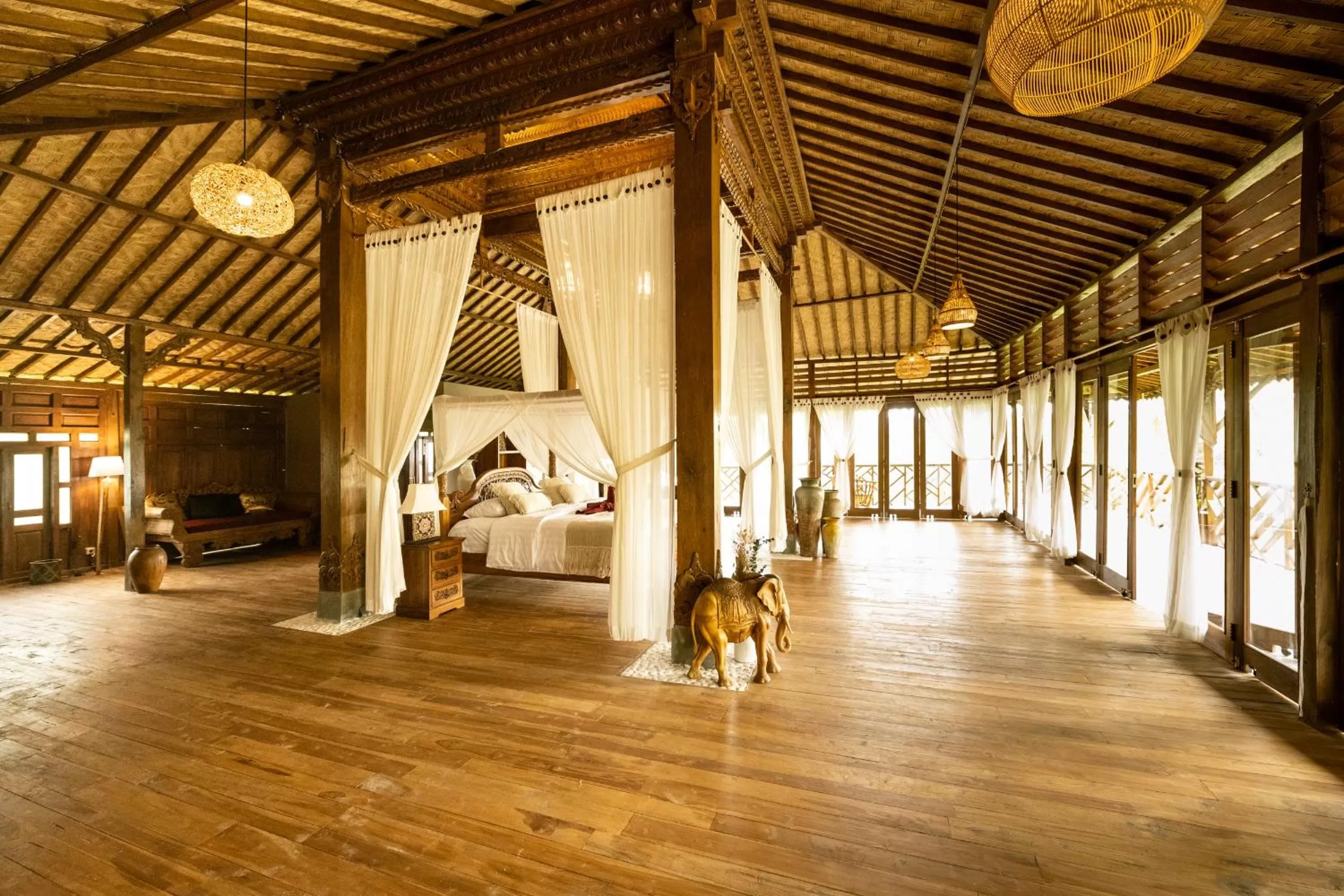 Bedroom, Bed in Tanah Damai Hotel