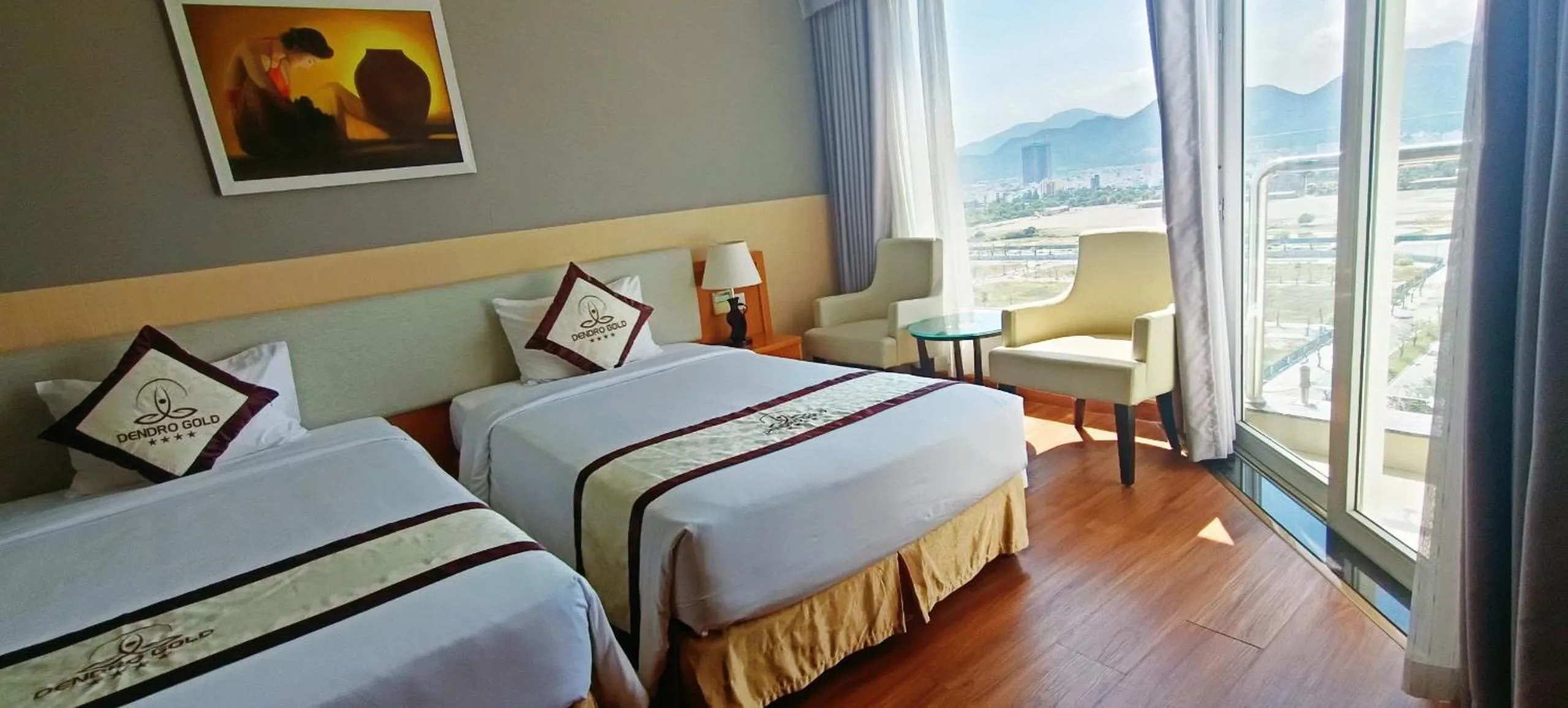 Deluxe Room City View with Balcony  in Dendro Gold Hotel