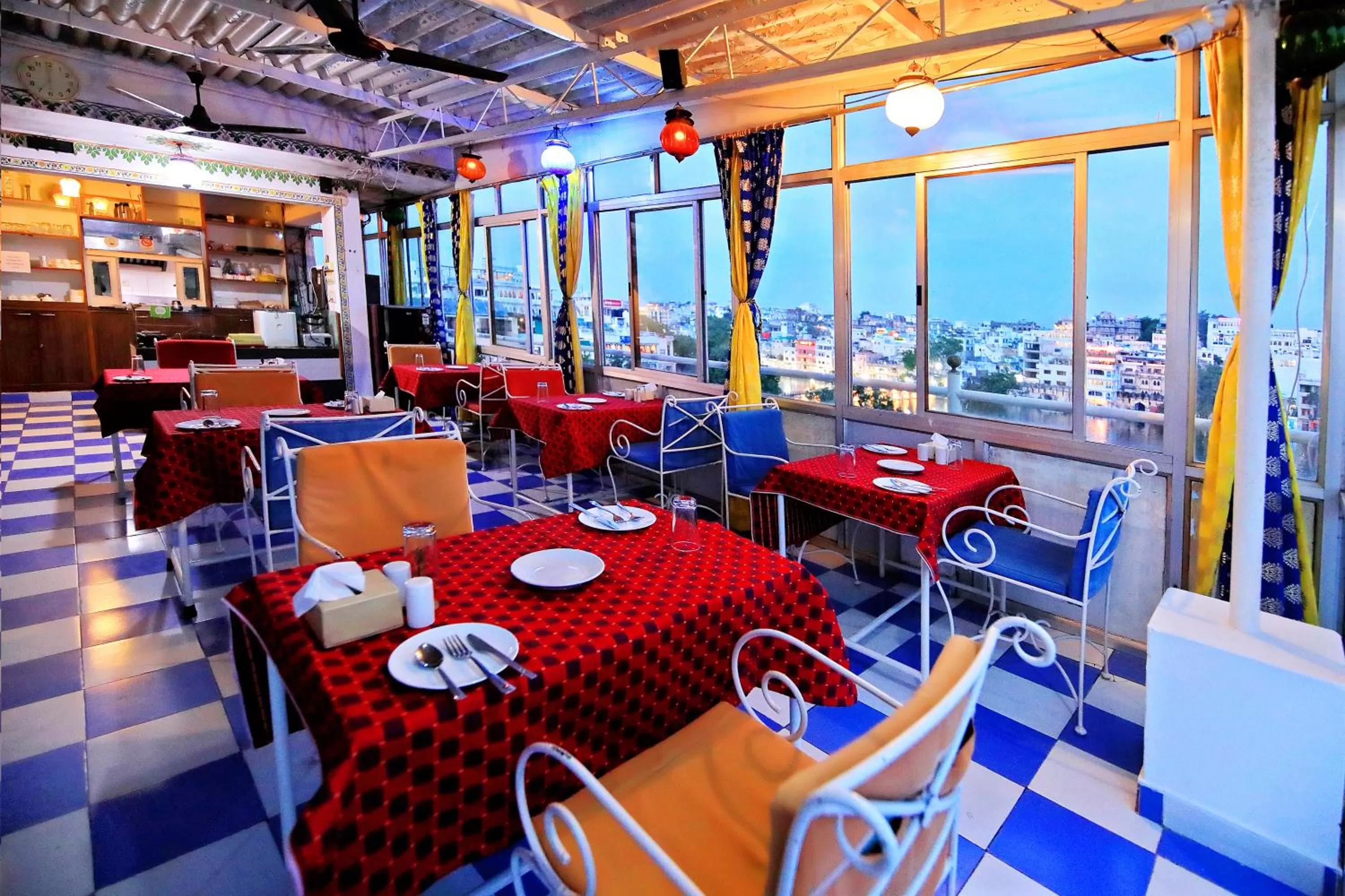 Restaurant/places to eat in Storica Stays Panorama Haveli Udaipur