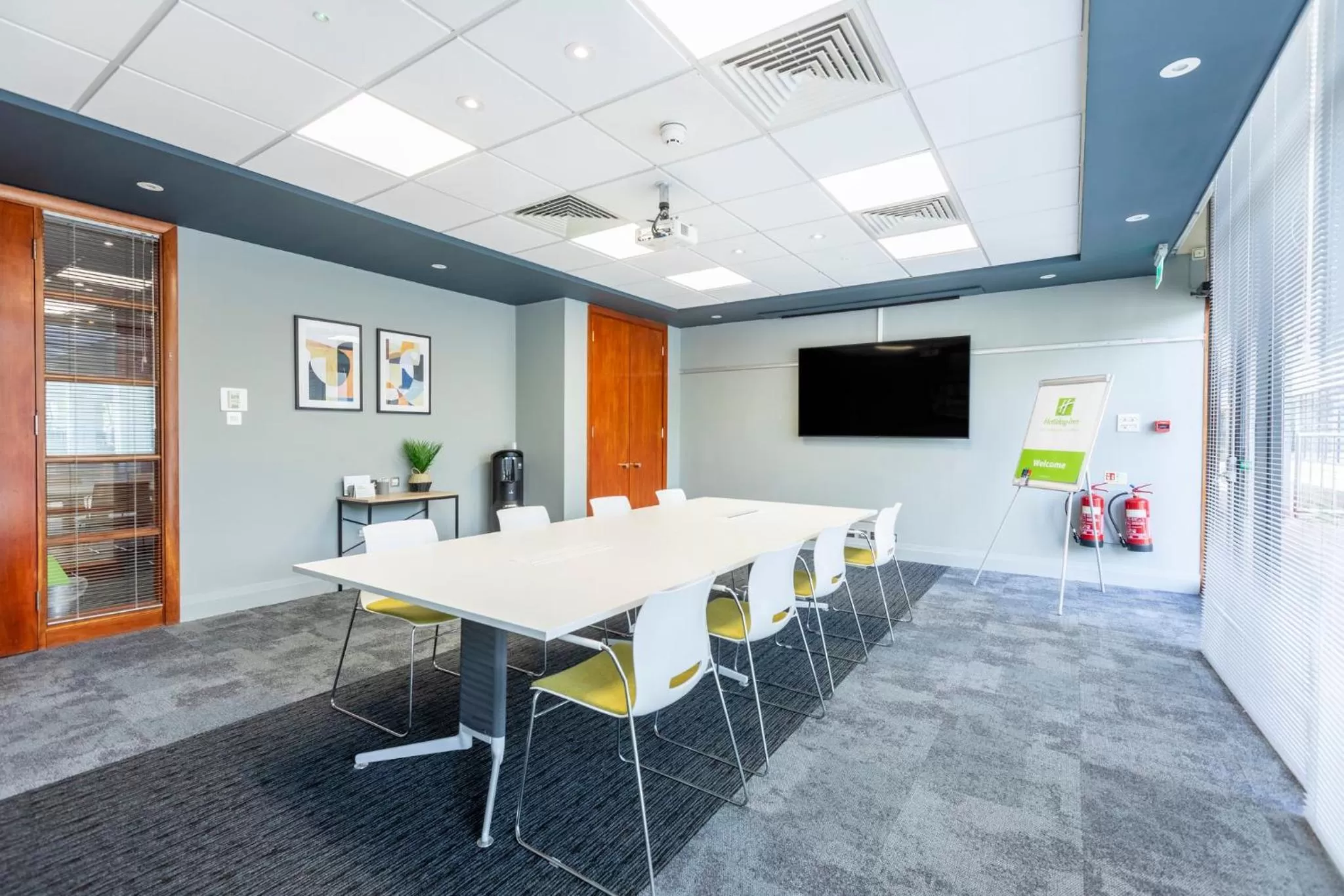 Meeting/conference room in Holiday Inn Milton Keynes Central by IHG