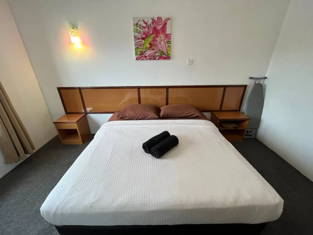 Bed in THE ZULEY HERITAGE HOTEL