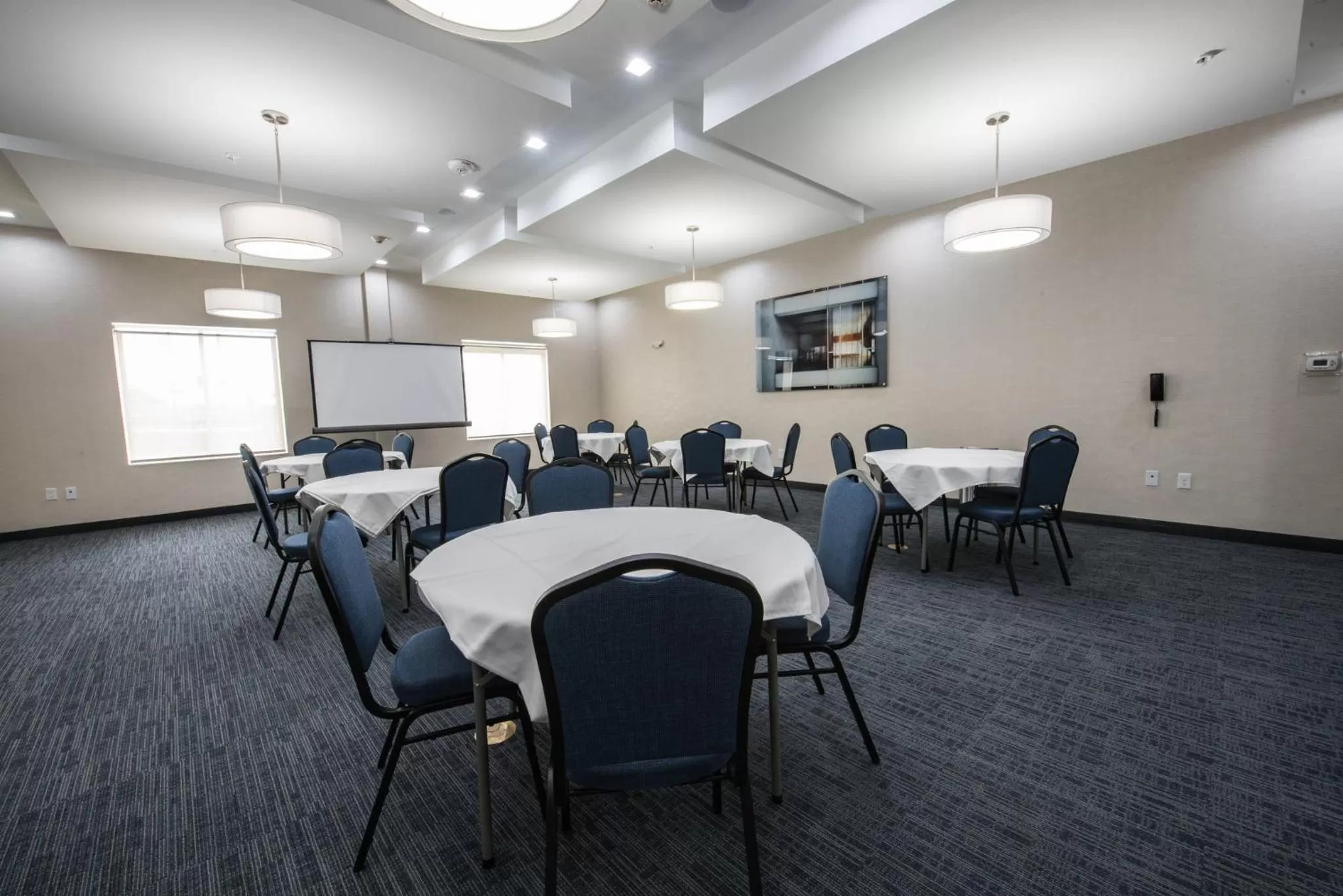 Meeting/conference room in Holiday Inn Express & Suites Houston - Hobby Airport Area by IHG