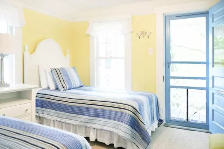Standard Double or Twin Room in 2 River Road Inn & Cottages