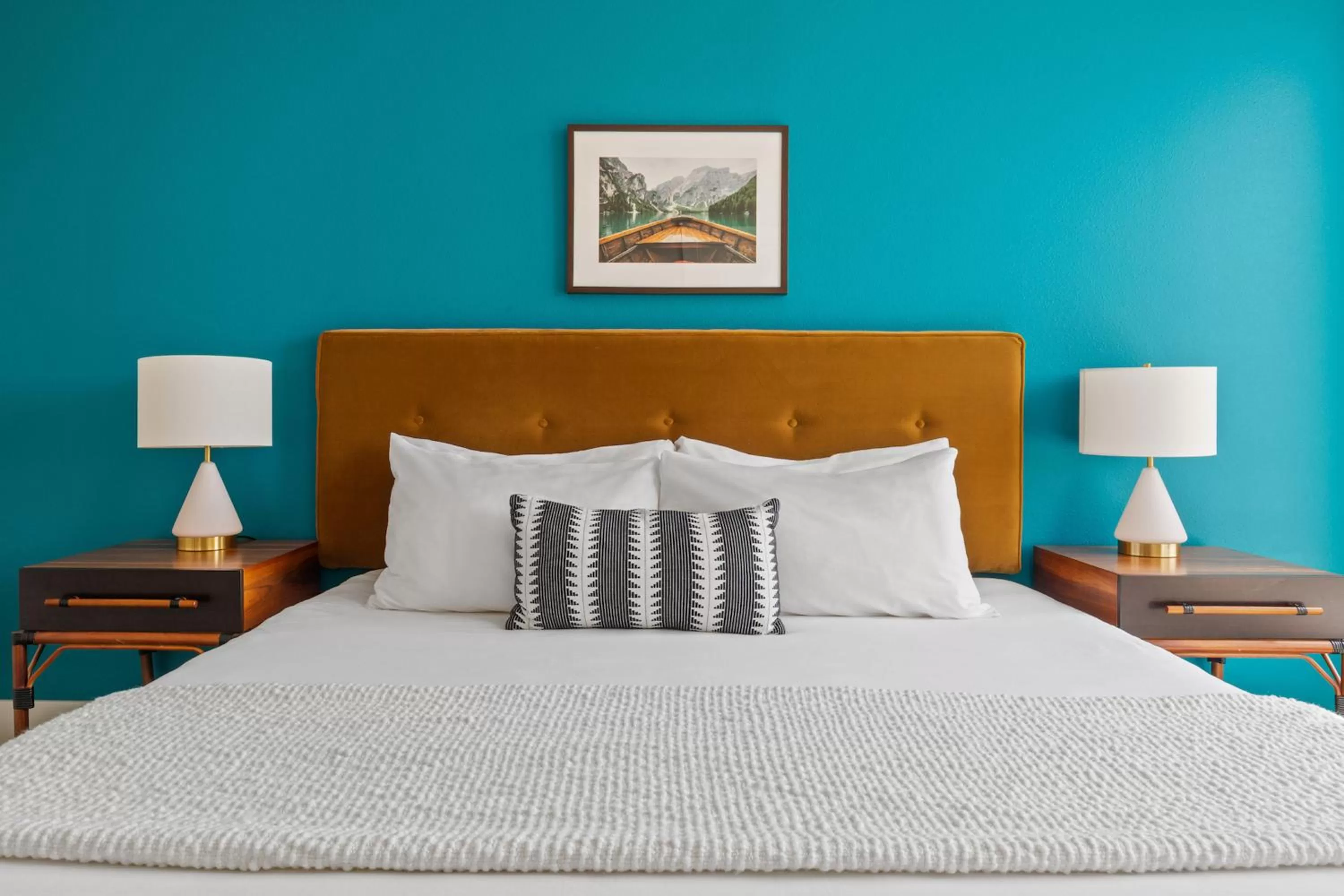 Bed in Kasa Union Station Denver