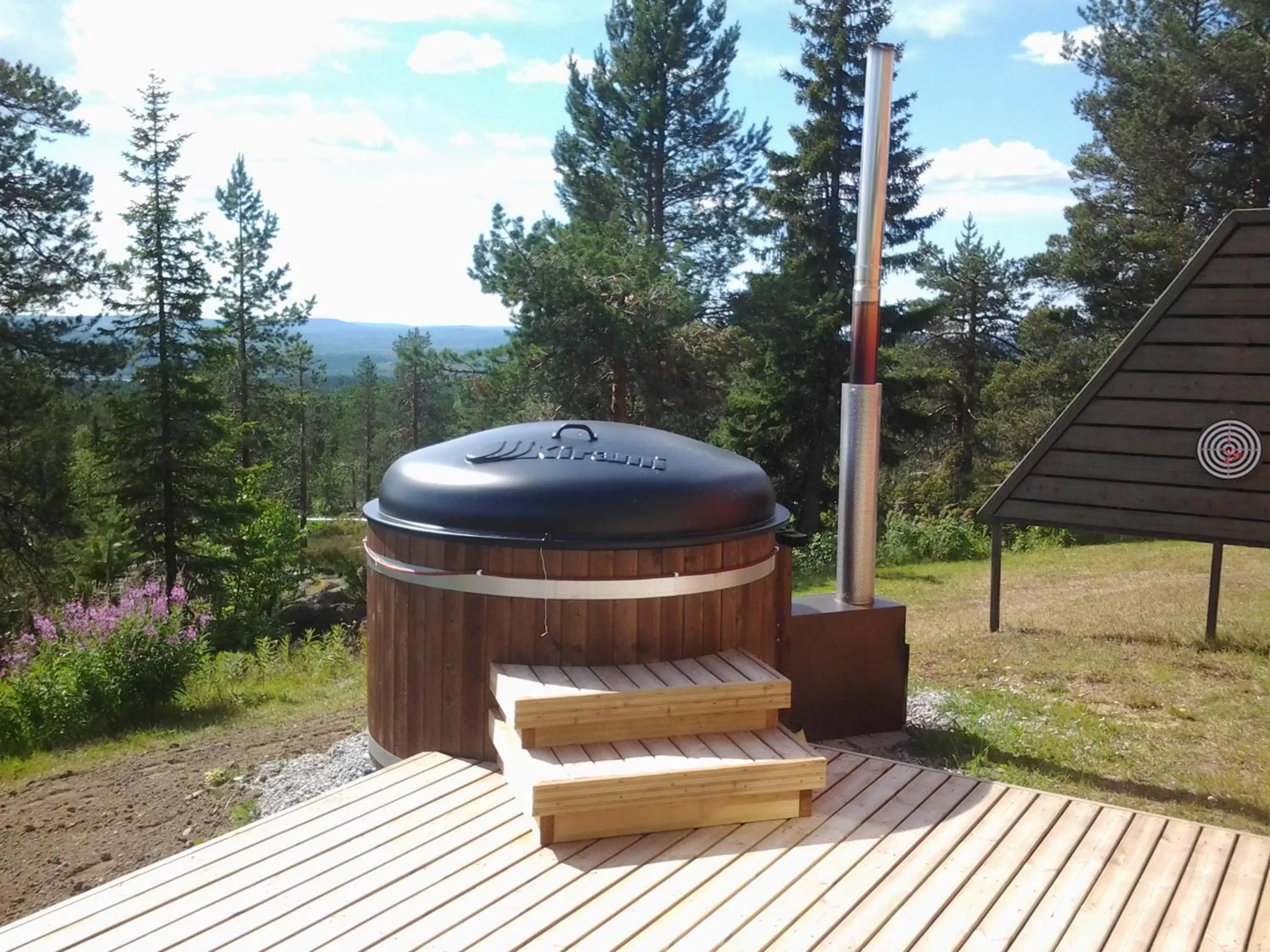 Karemajat Panorama hotel