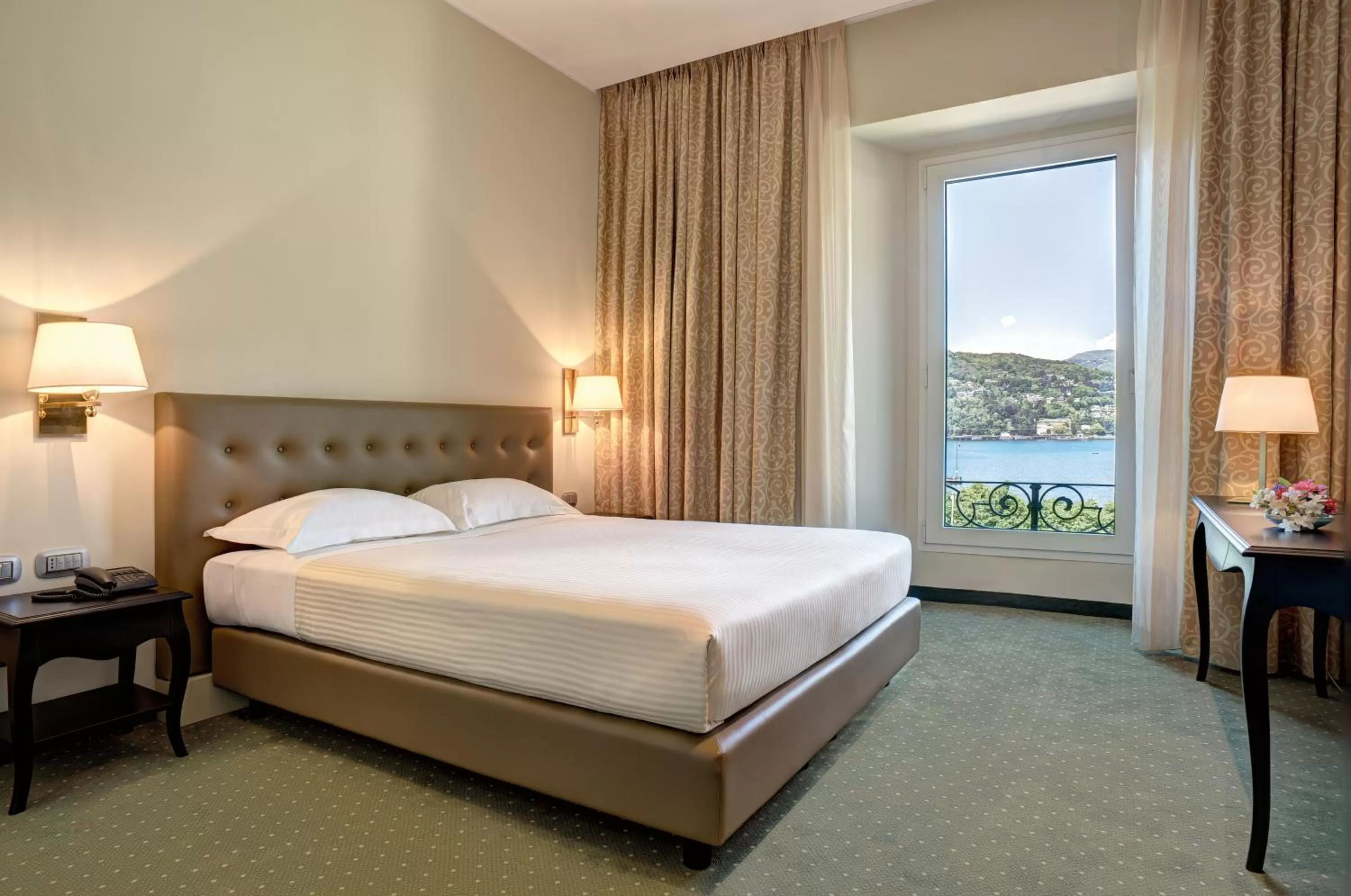 Double Room with Lake View in Palace Hotel Lake Como