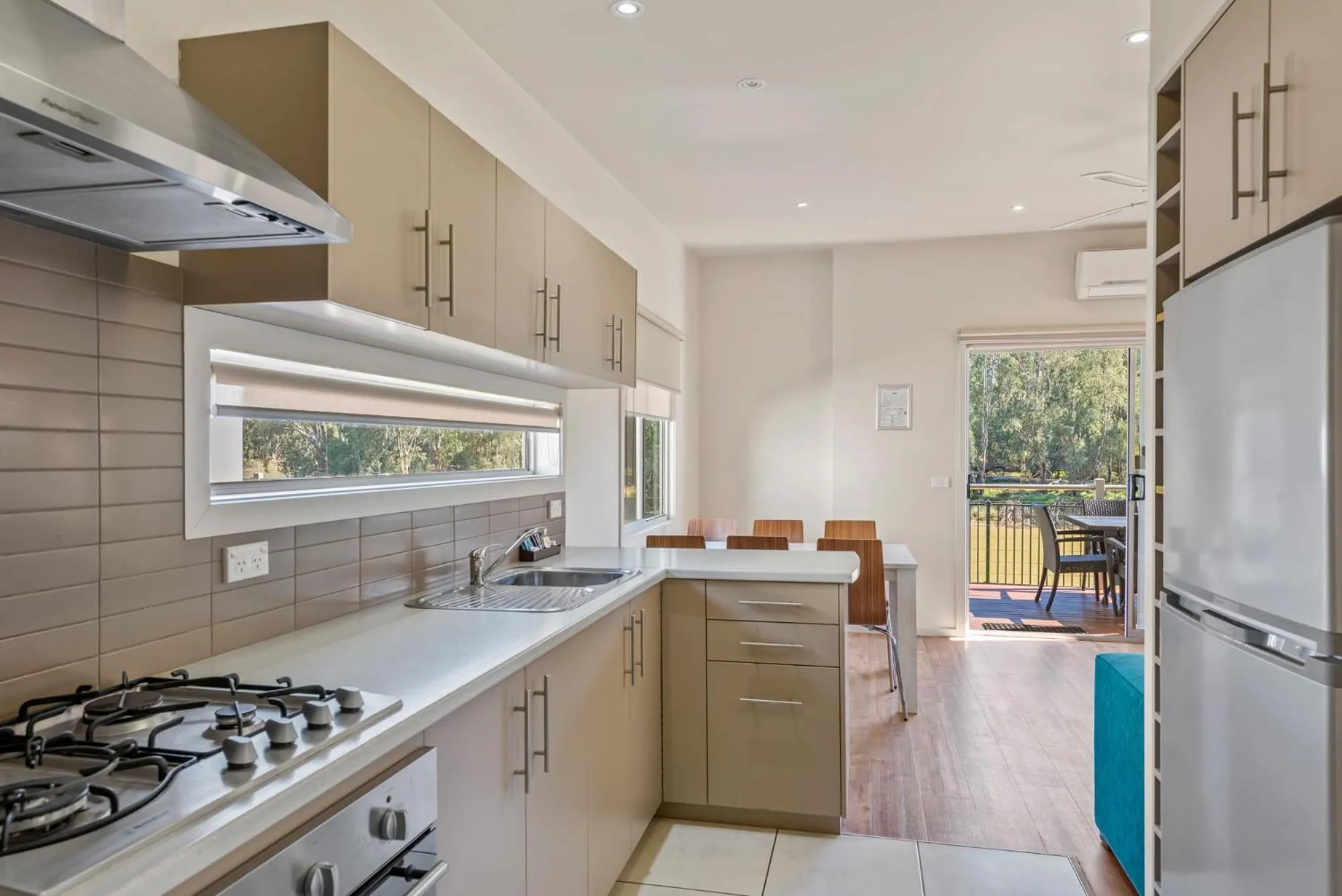 Kitchen or kitchenette in Discovery Parks - Maidens Inn Moama