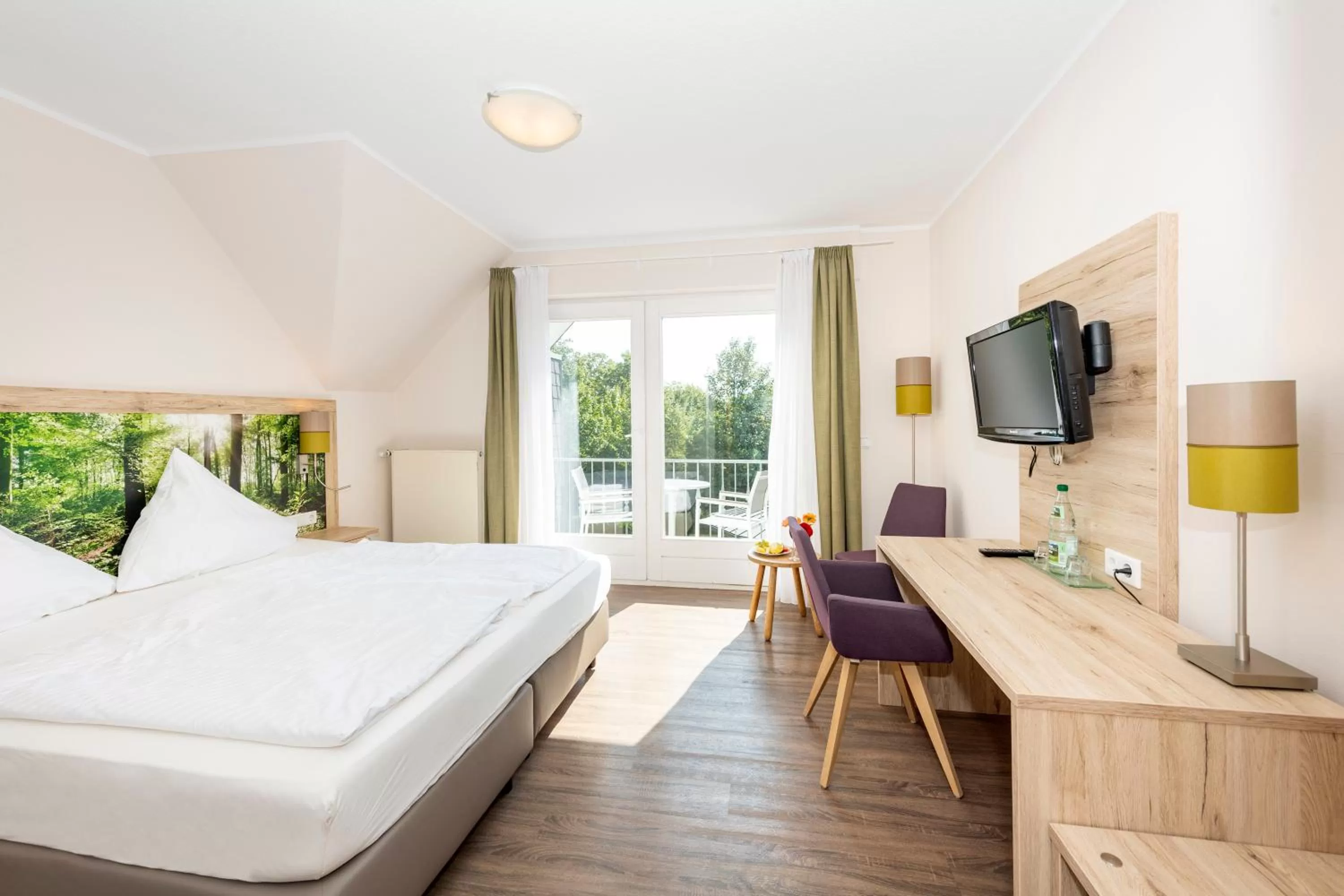 Photo of the whole room, Bed in Ferienhotel Haus Becker