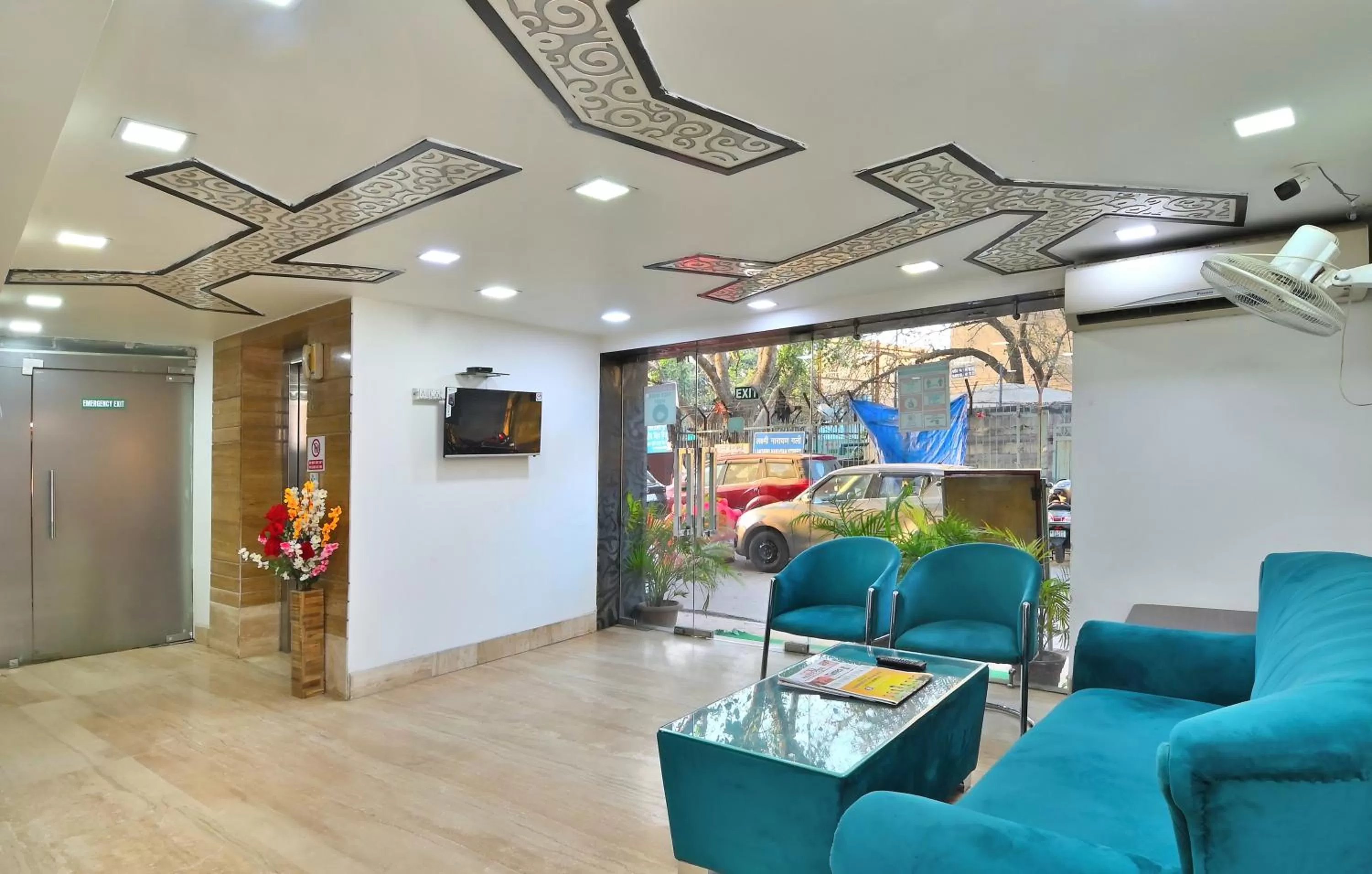 Seating area in The Bella Vista -Traveler's choice awarded