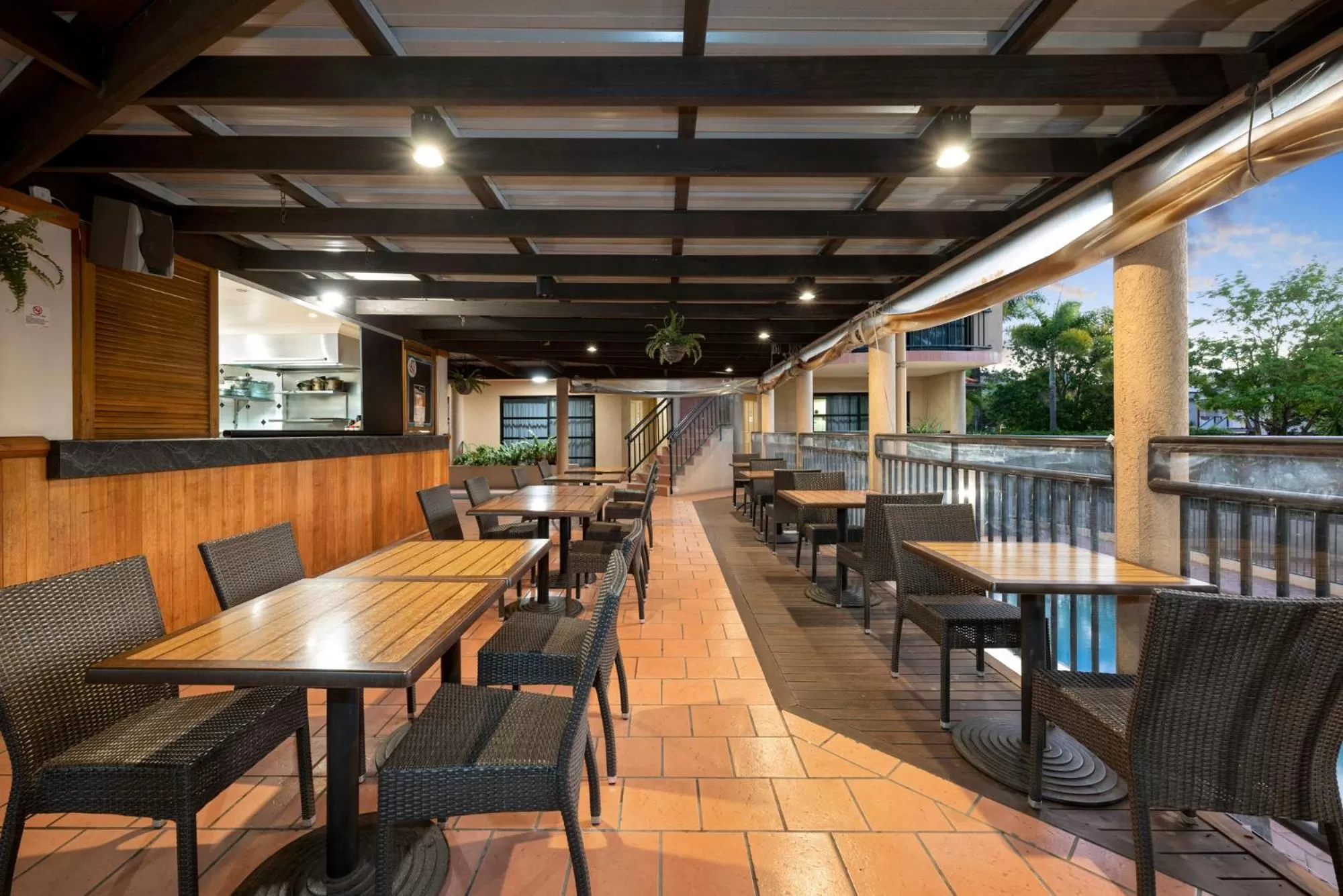 Pegasus Motor Inn and Serviced Apartments