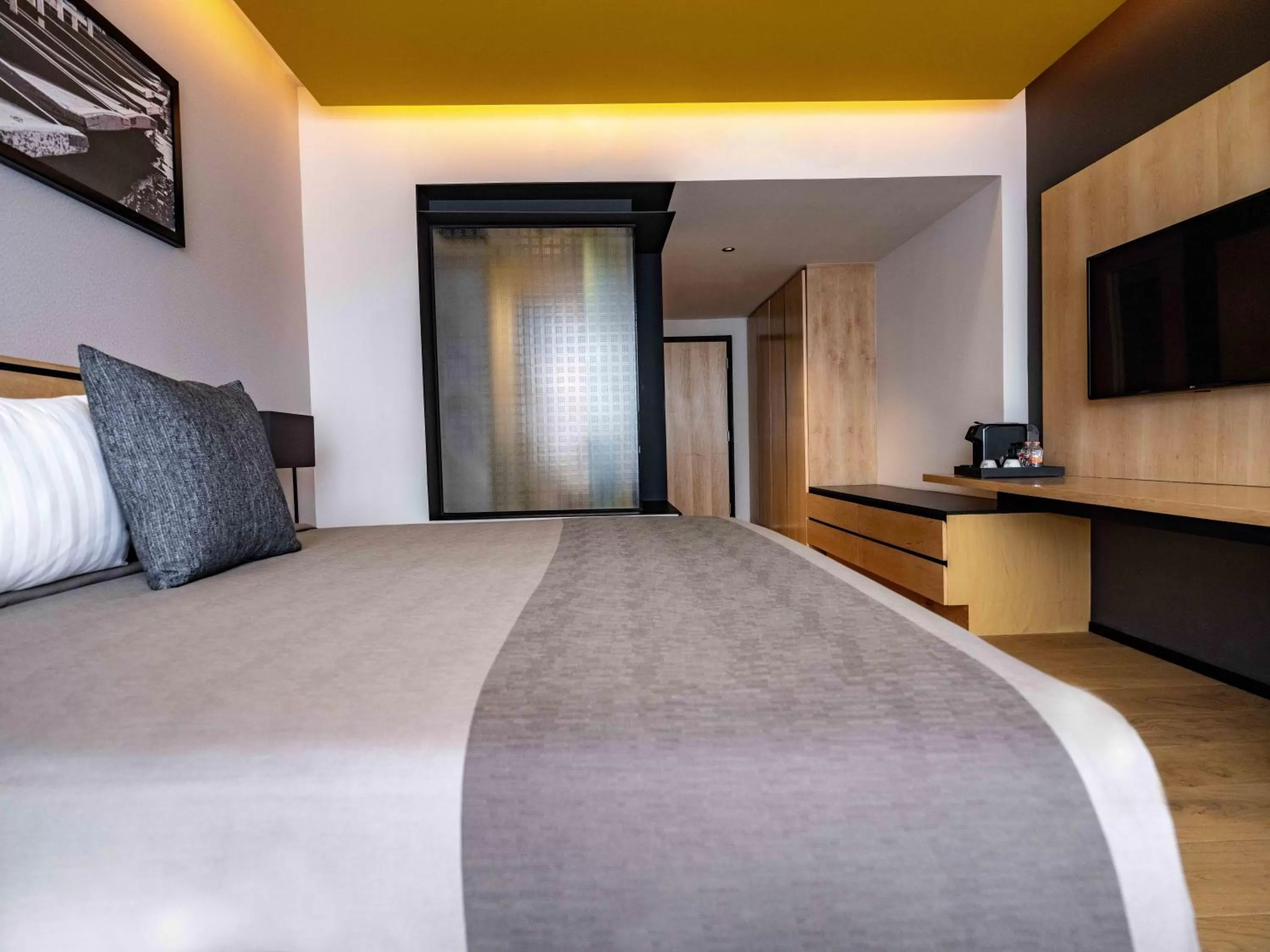 Bedroom, Bed in Galeria Plaza San Jeronimo