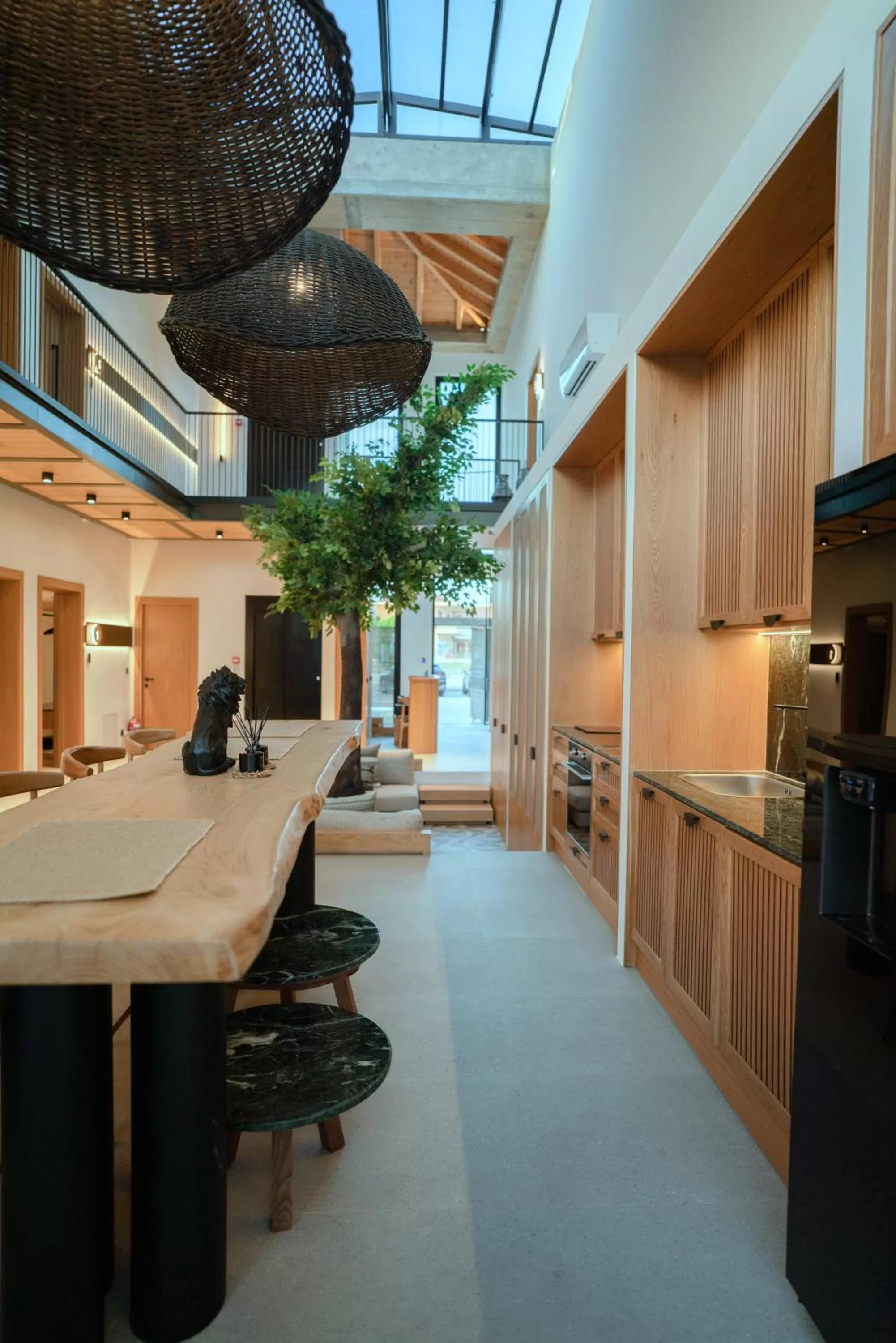 Communal lounge/ TV room in Capital Luxury Suites