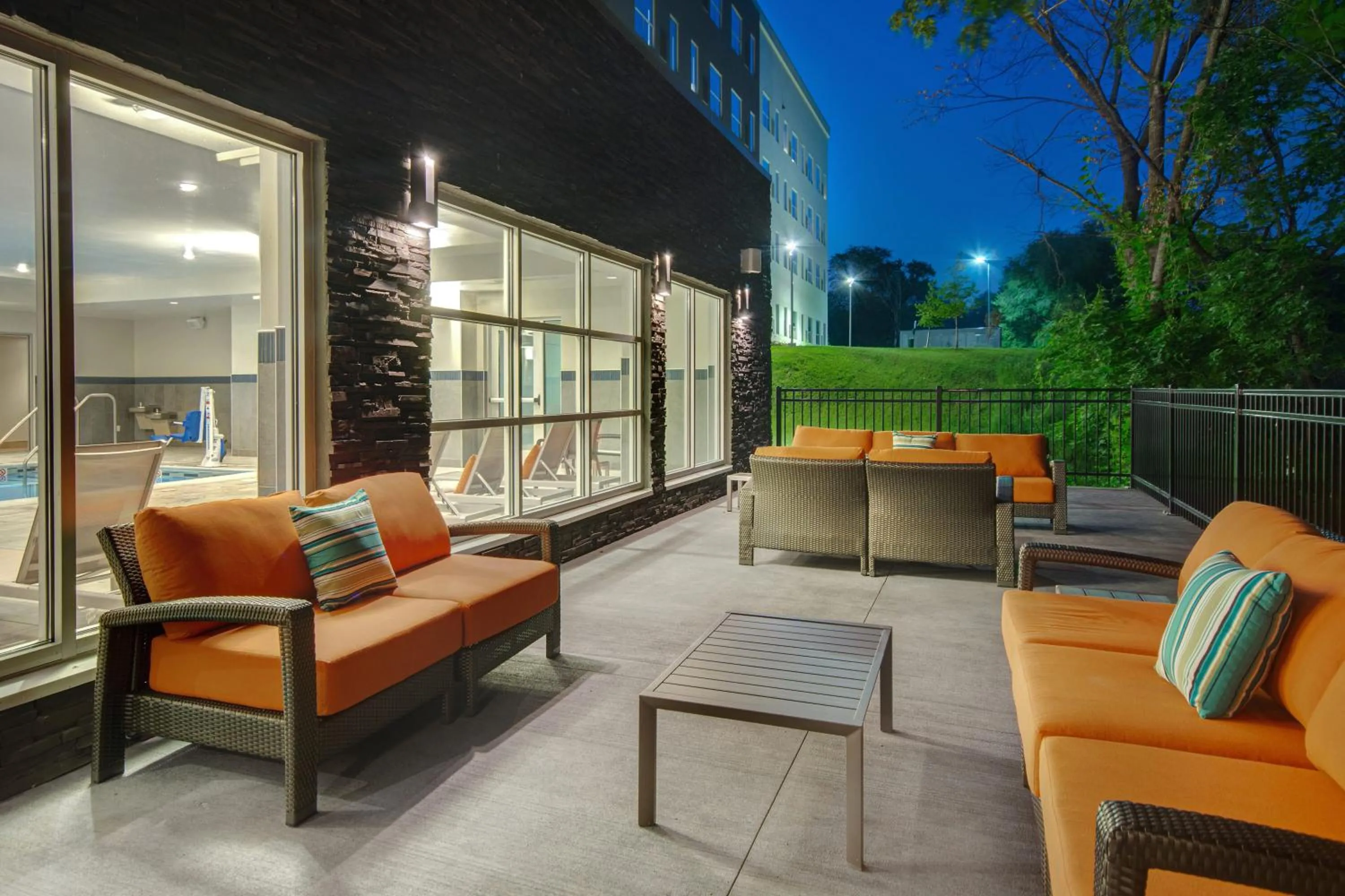 Patio in Hyatt House Mall Of America Msp Airport